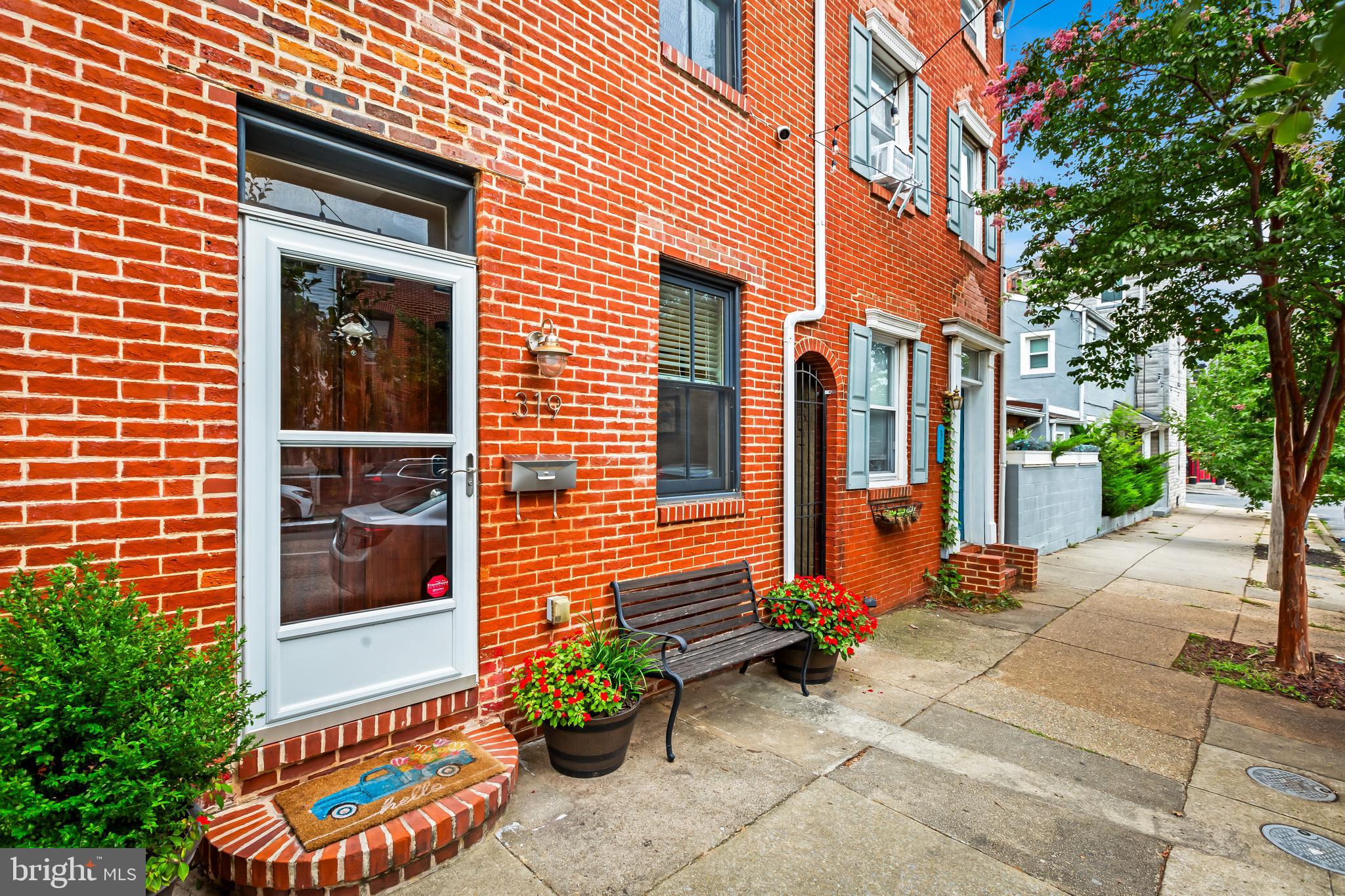 FELLS POINT HISTORIC DISTRICT - Residential