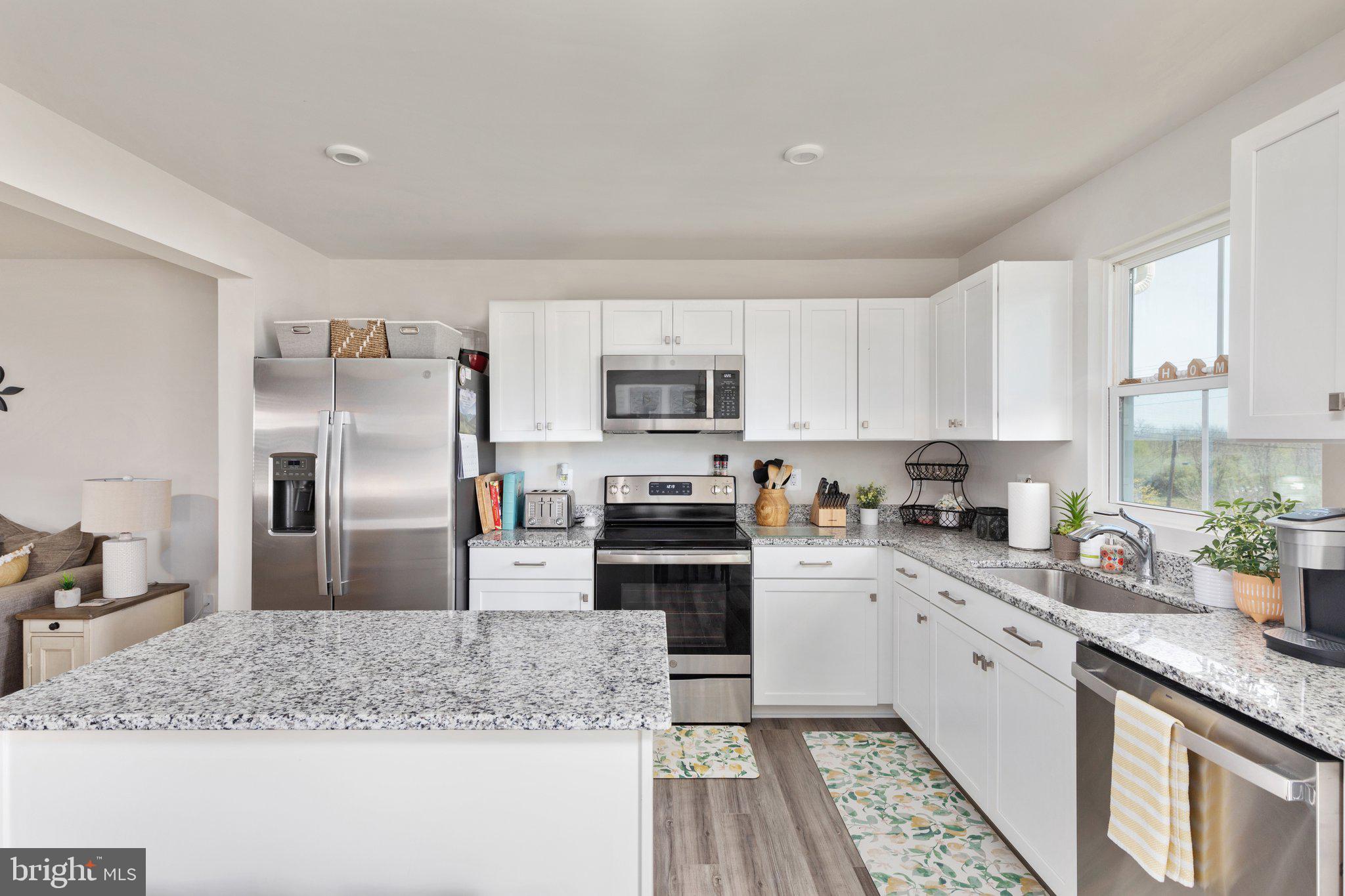 CEDAR SPRING - Residential Lease