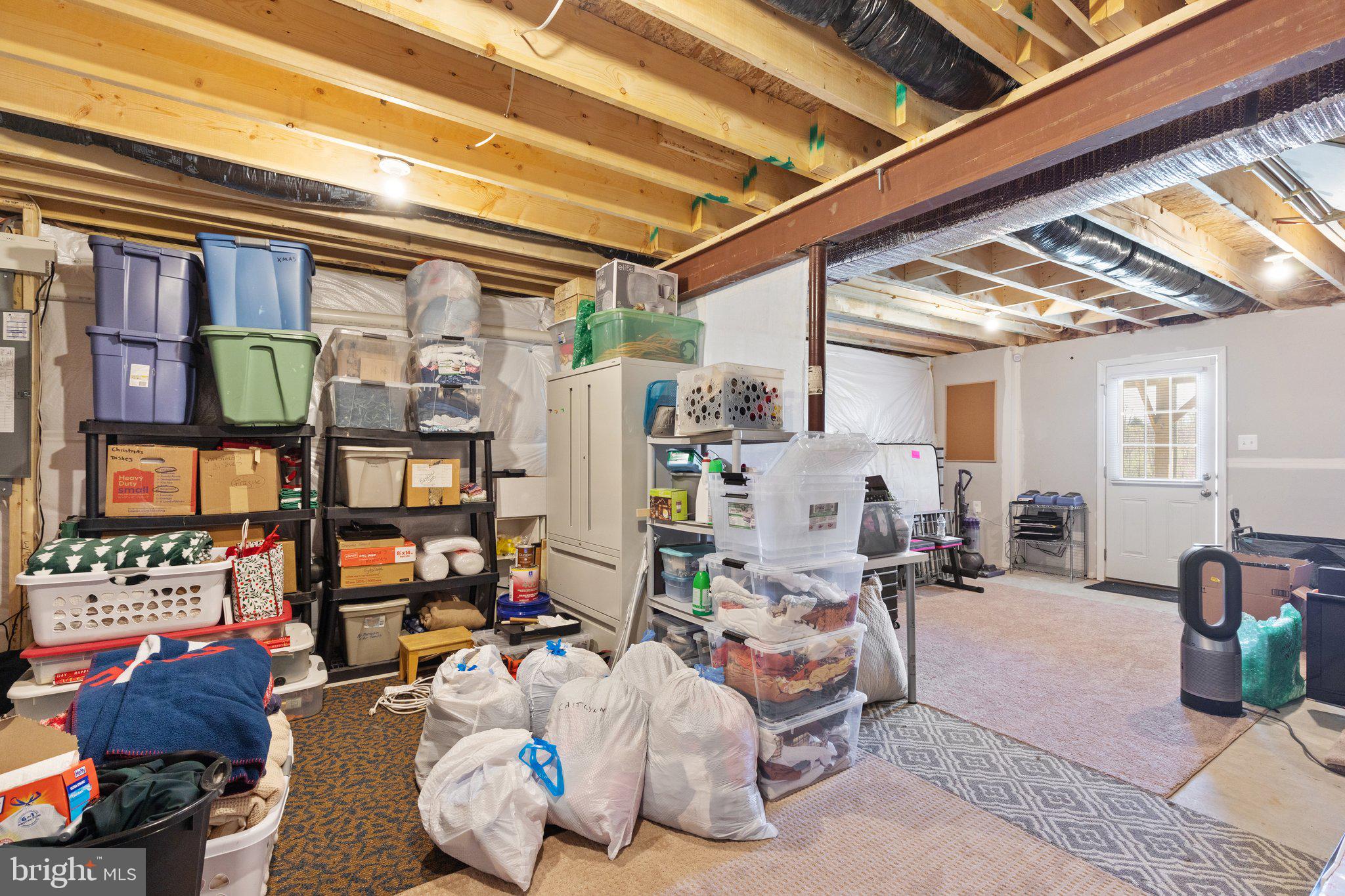 CEDAR SPRING - Residential Lease