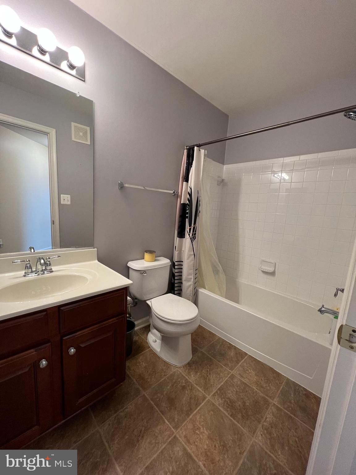 WATKINS PLACE - Residential Lease