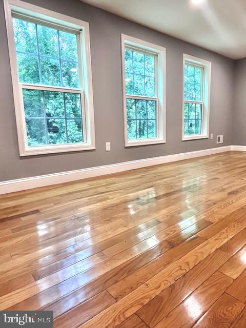 PINEWOOD HILL - Residential