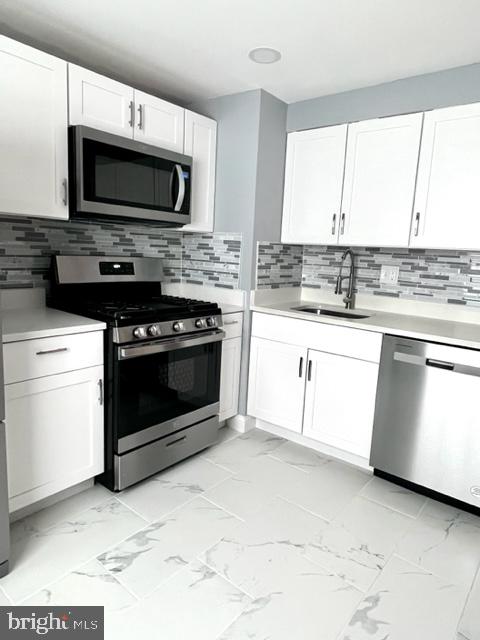 PINEWOOD HILL - Residential