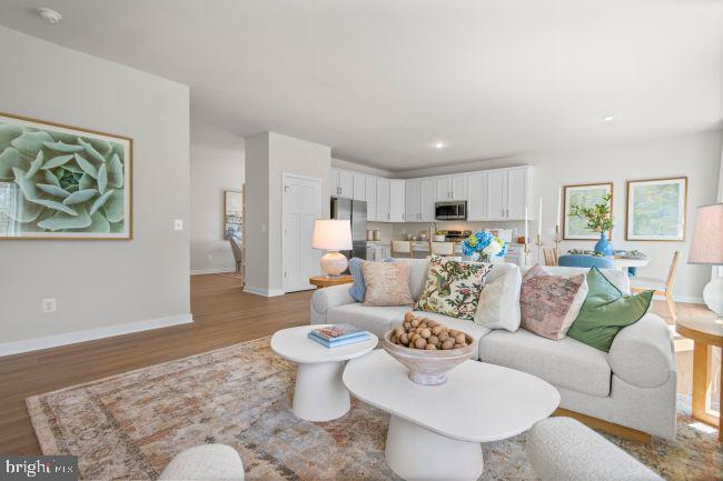 SOUTH BROOK - Residential