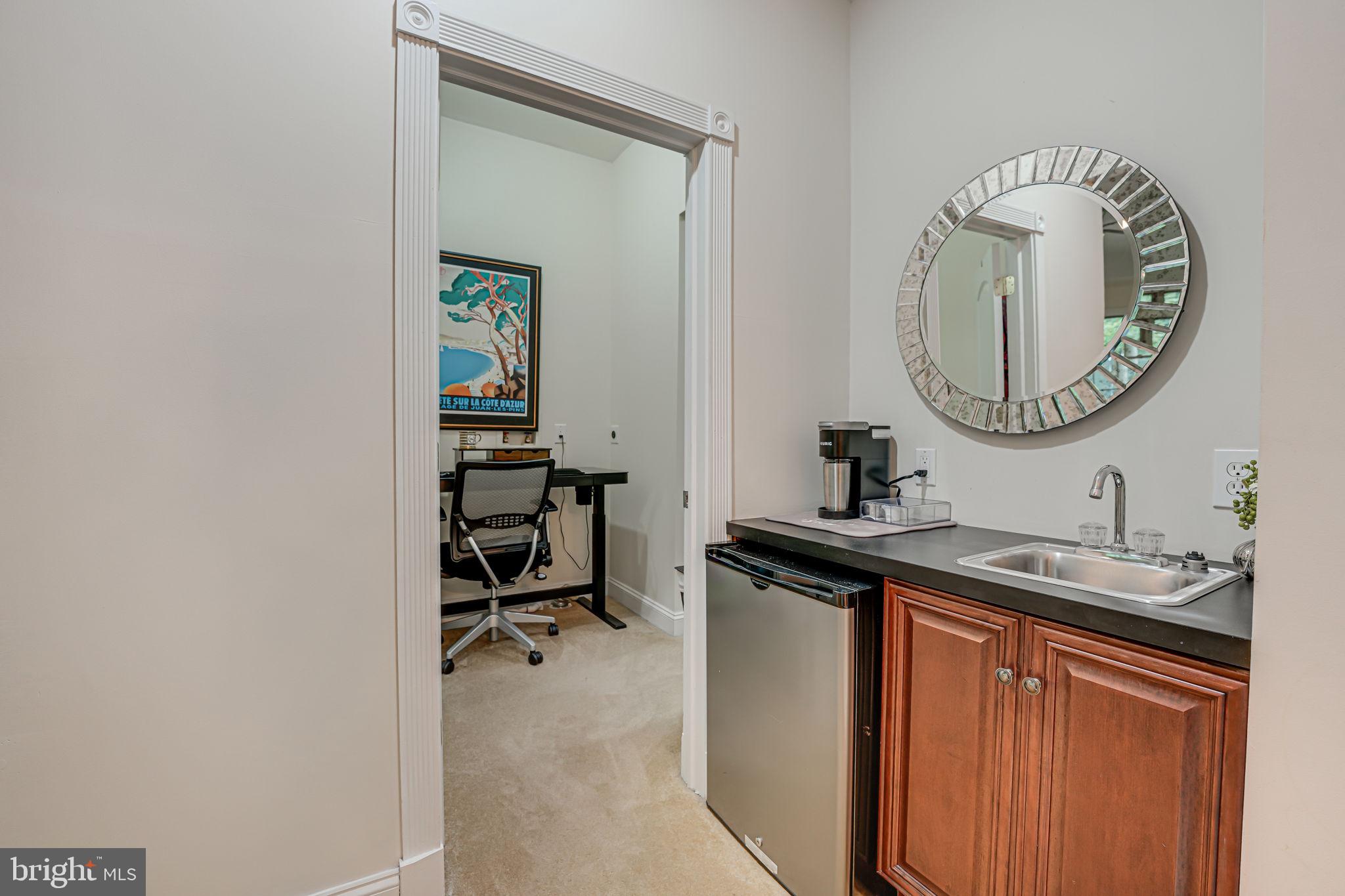 SEVEN LAKES - Residential