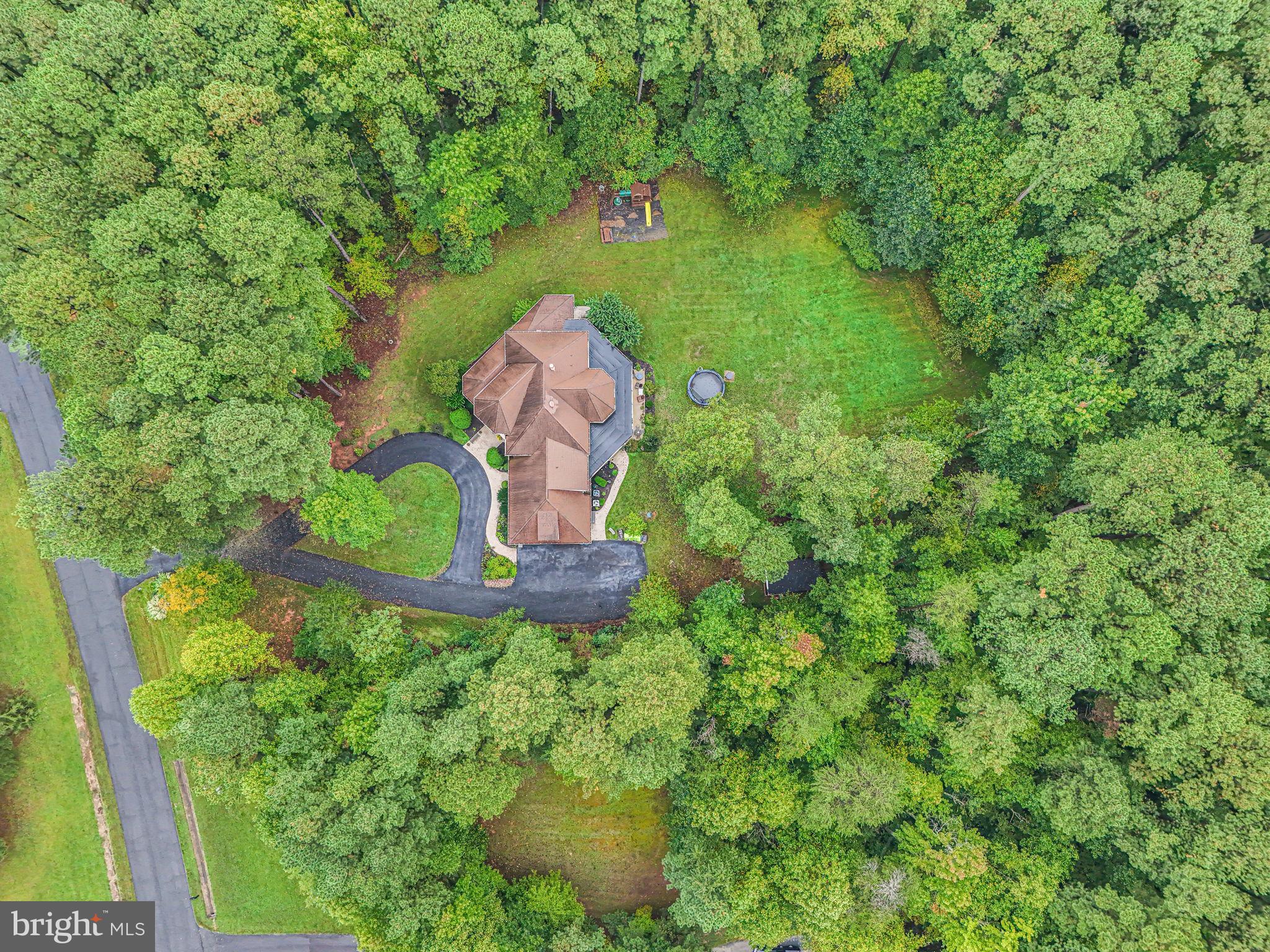 SEVEN LAKES - Residential