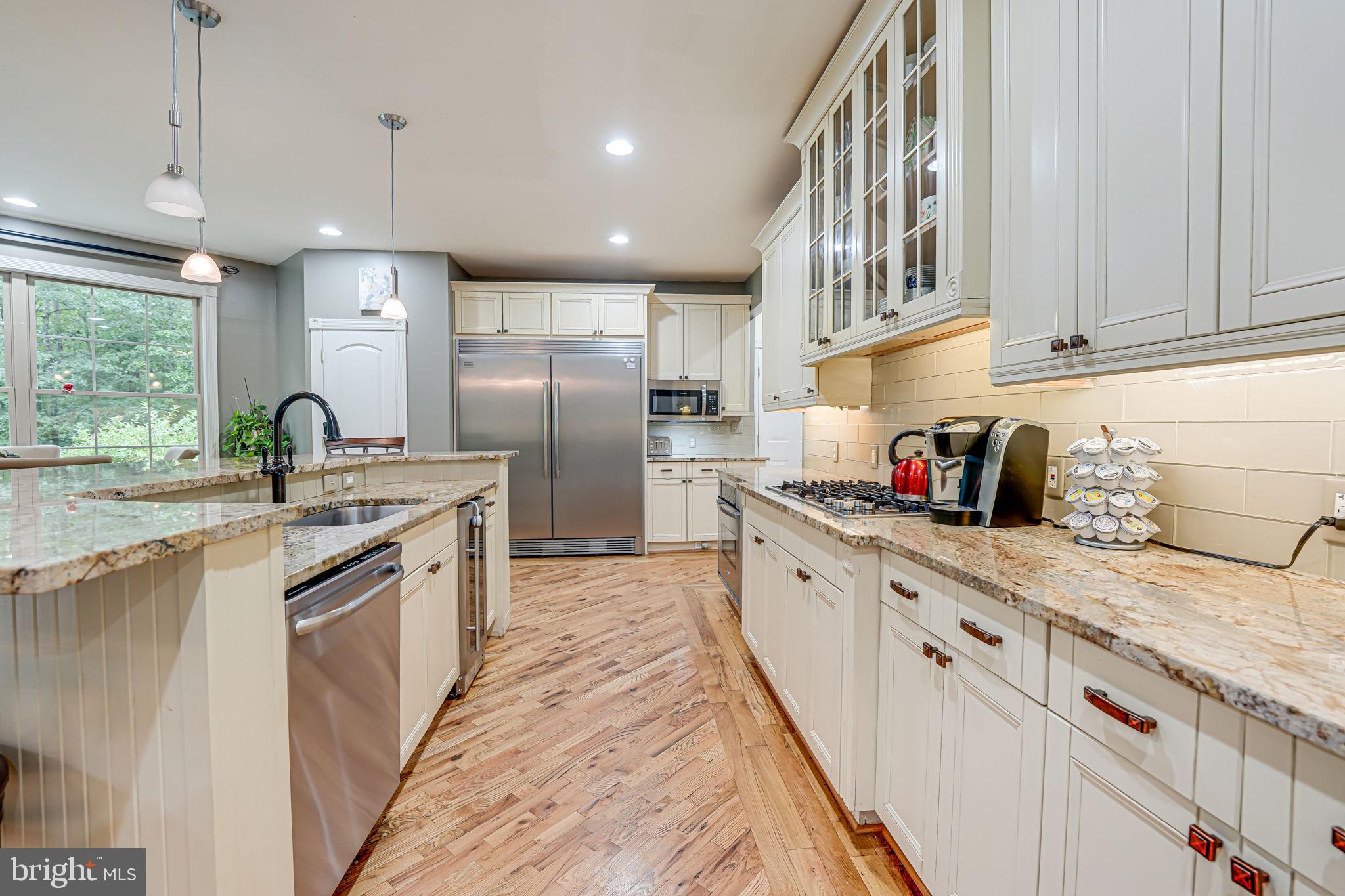 SEVEN LAKES - Residential