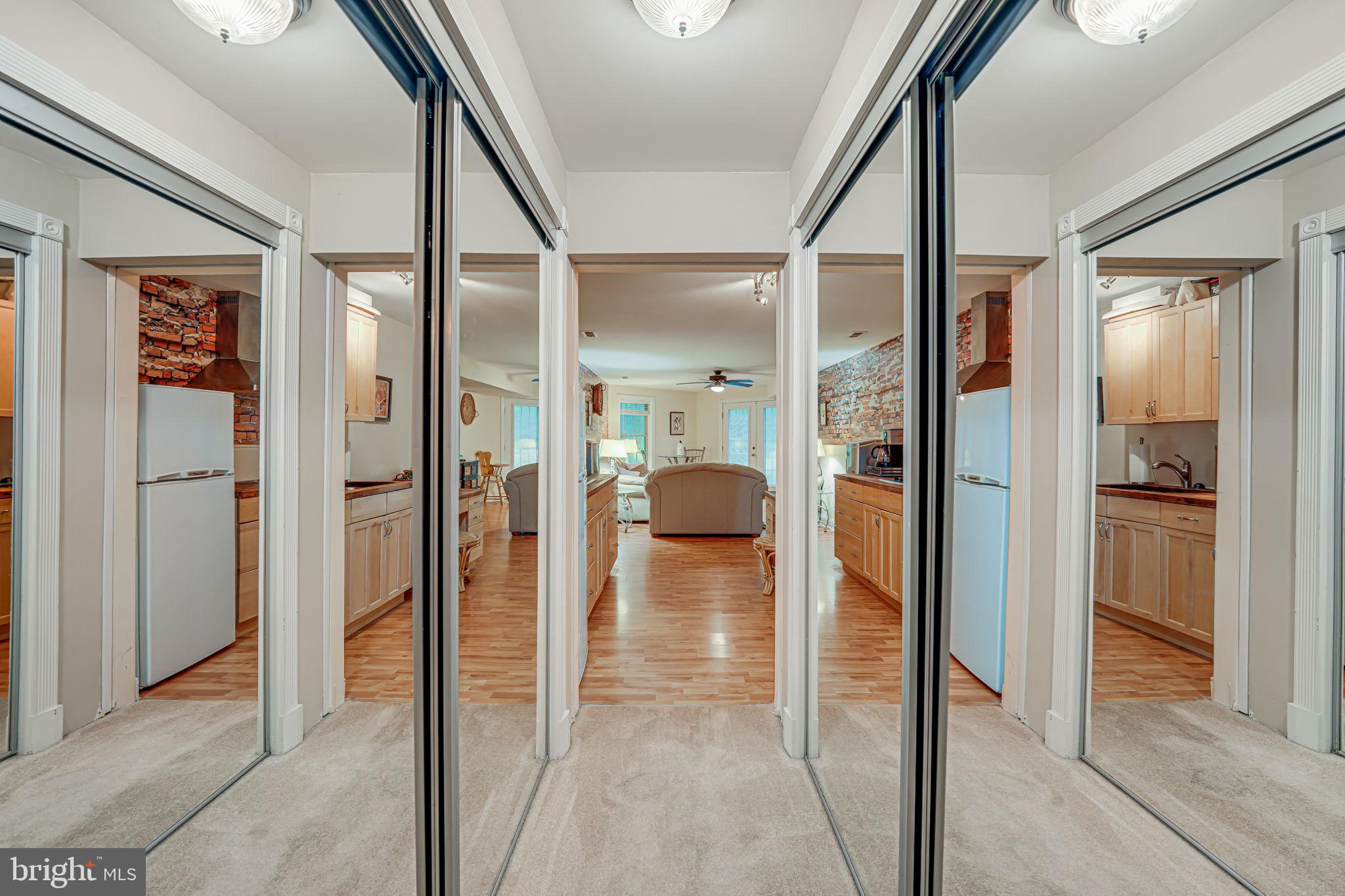 SEVEN LAKES - Residential