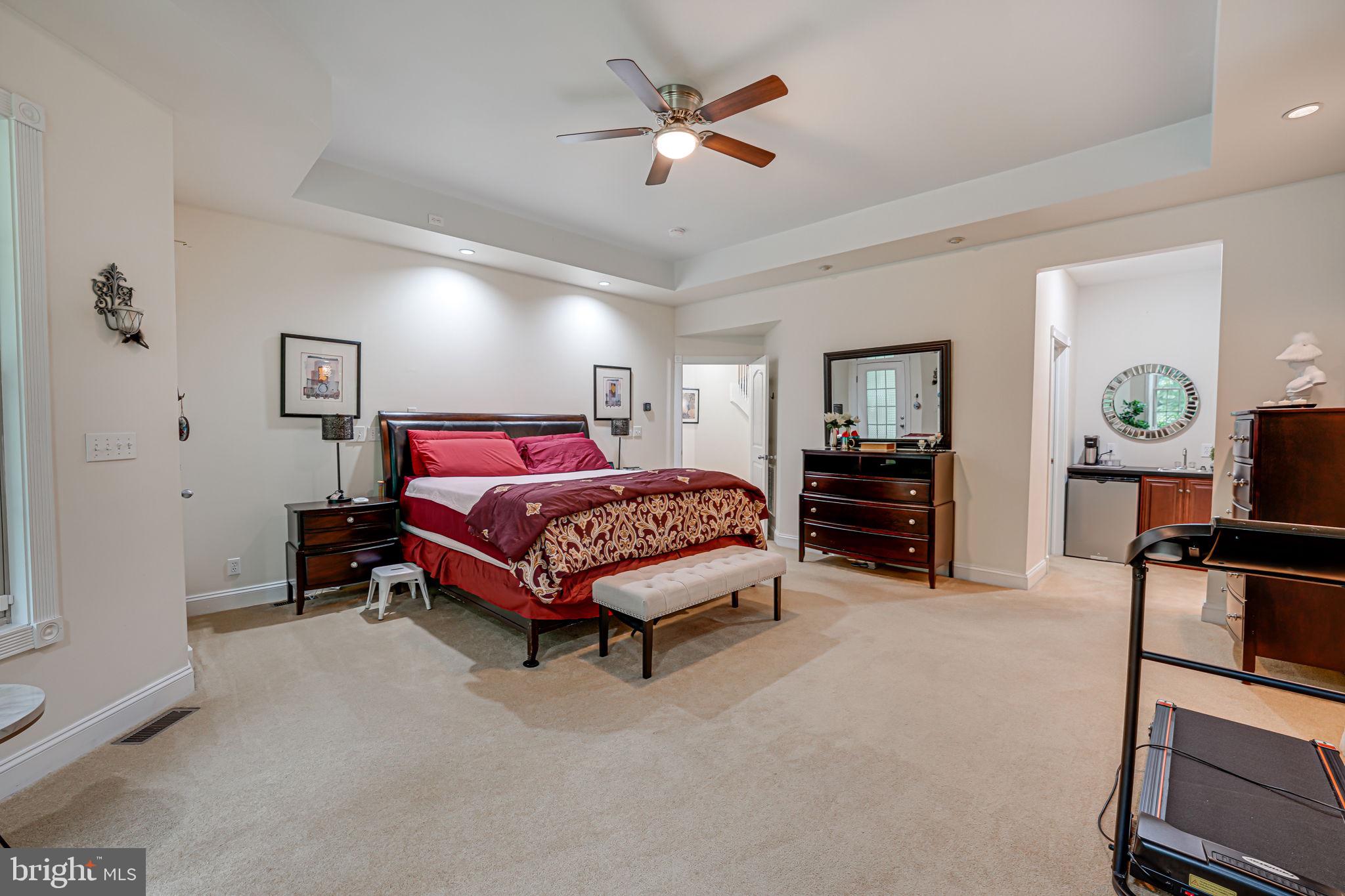 SEVEN LAKES - Residential