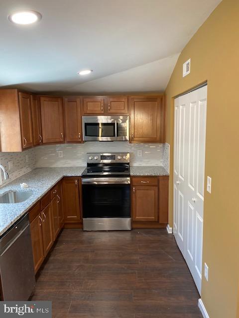 IDLEWILDE ACRES - Residential