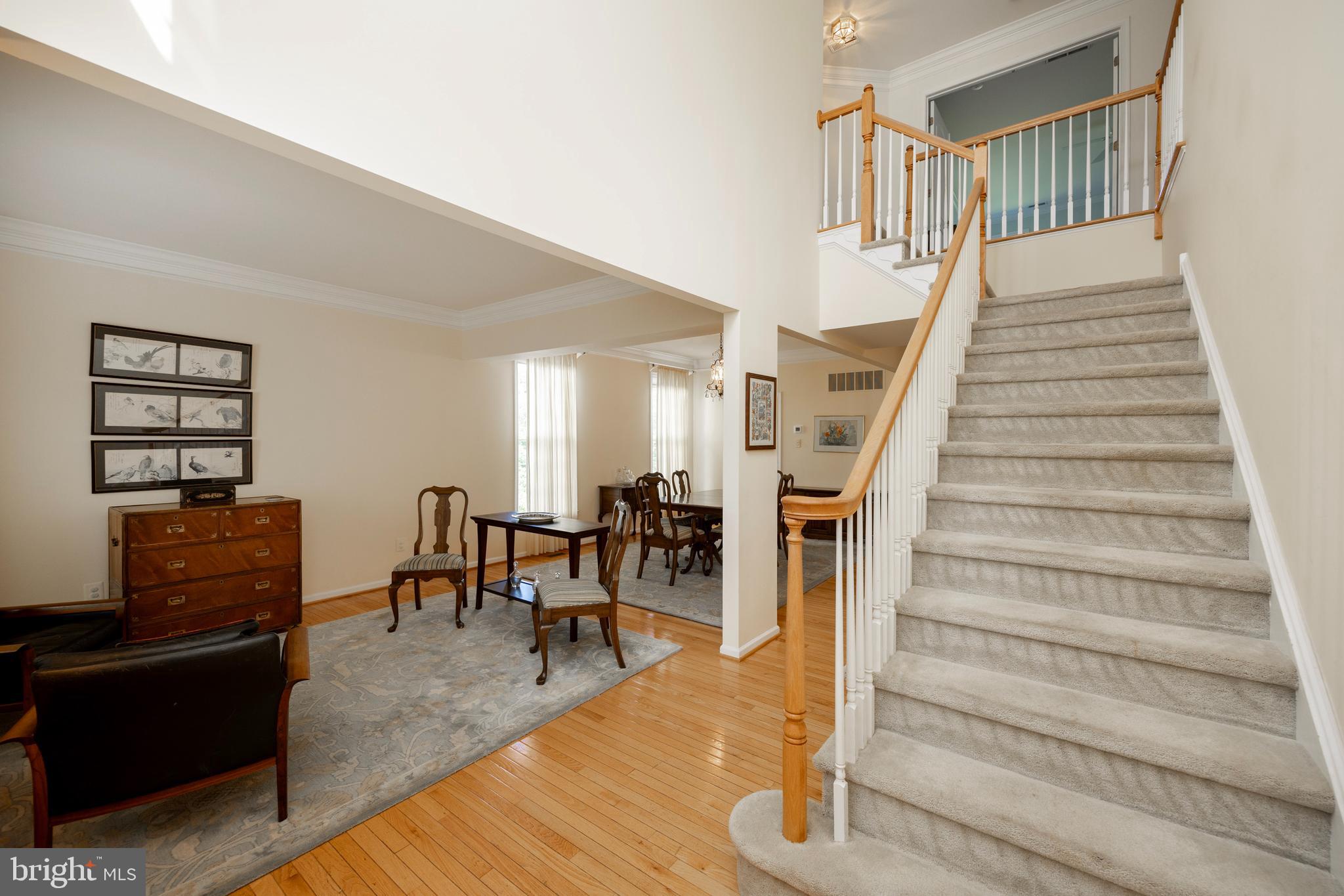 RIVERCREST - Residential