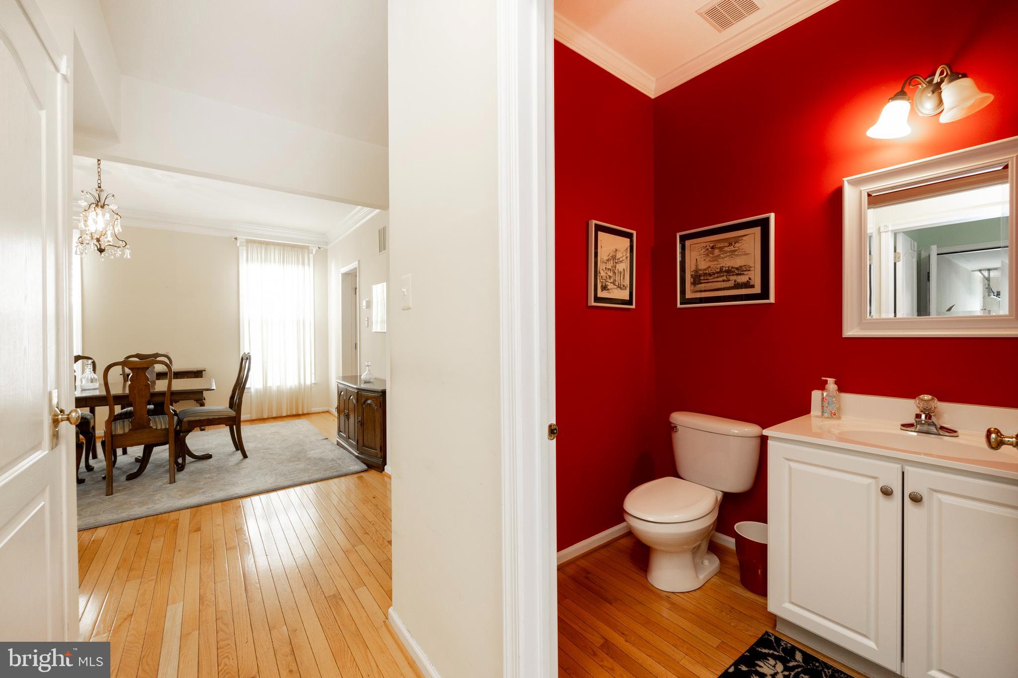 RIVERCREST - Residential