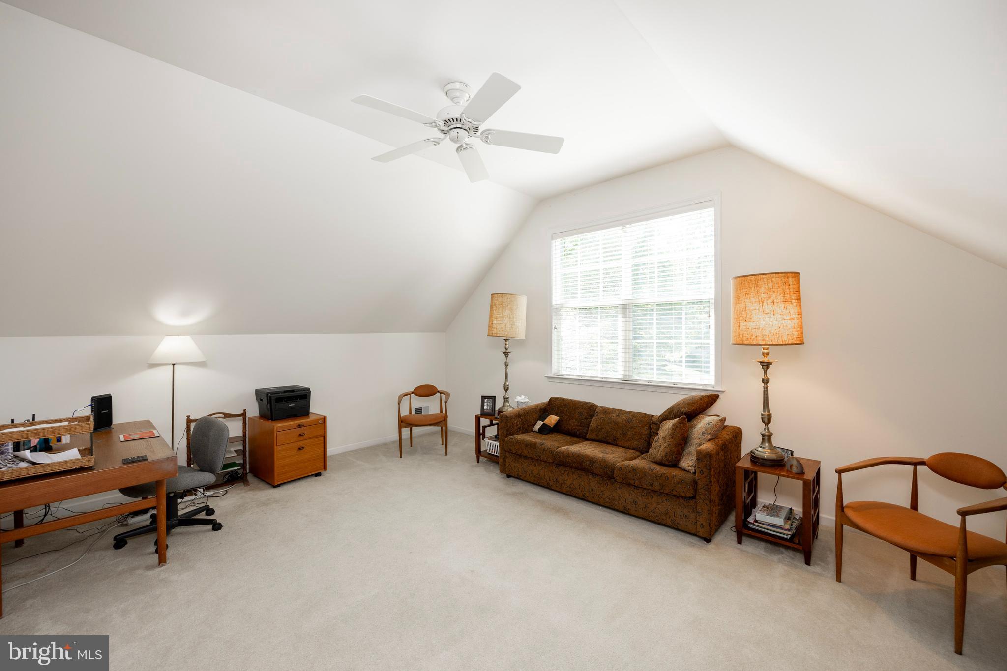 RIVERCREST - Residential