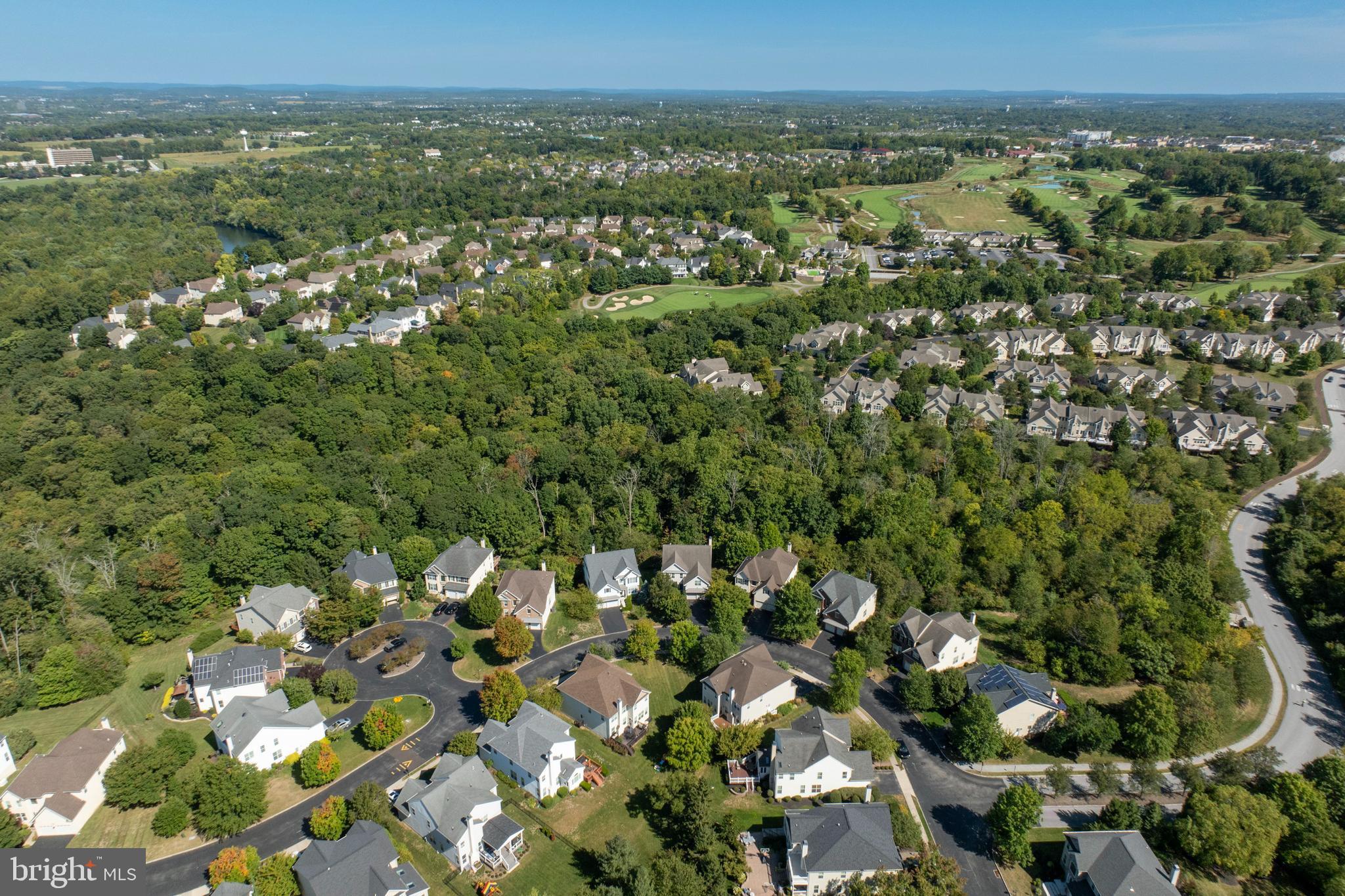 RIVERCREST - Residential