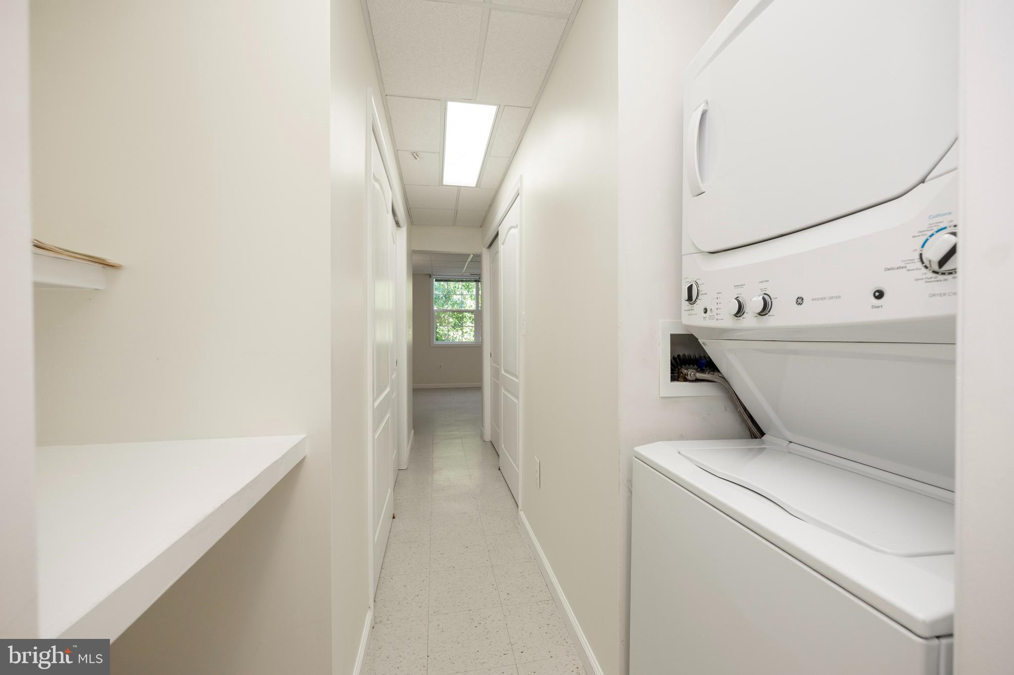 RIVERCREST - Residential