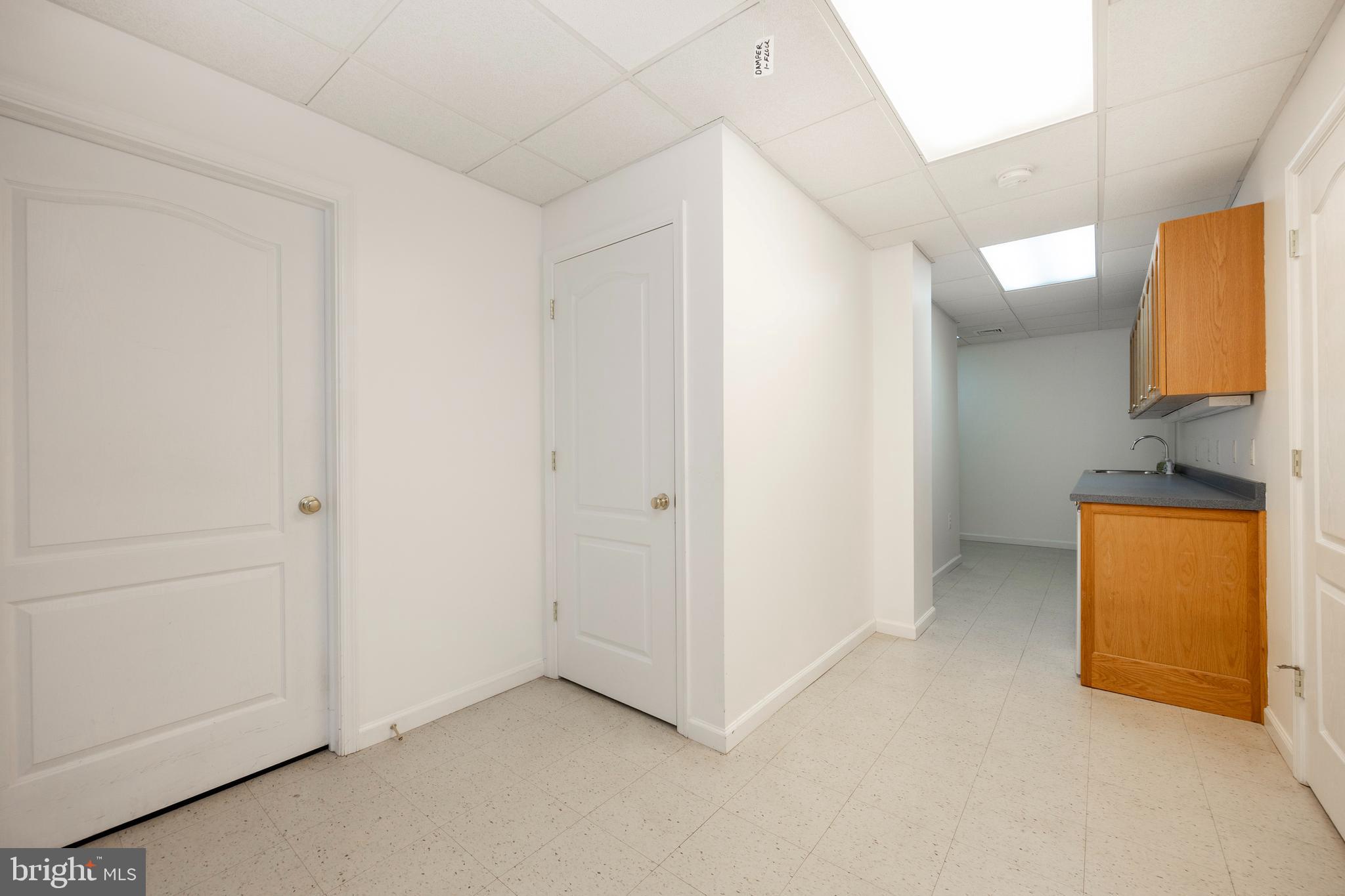 RIVERCREST - Residential