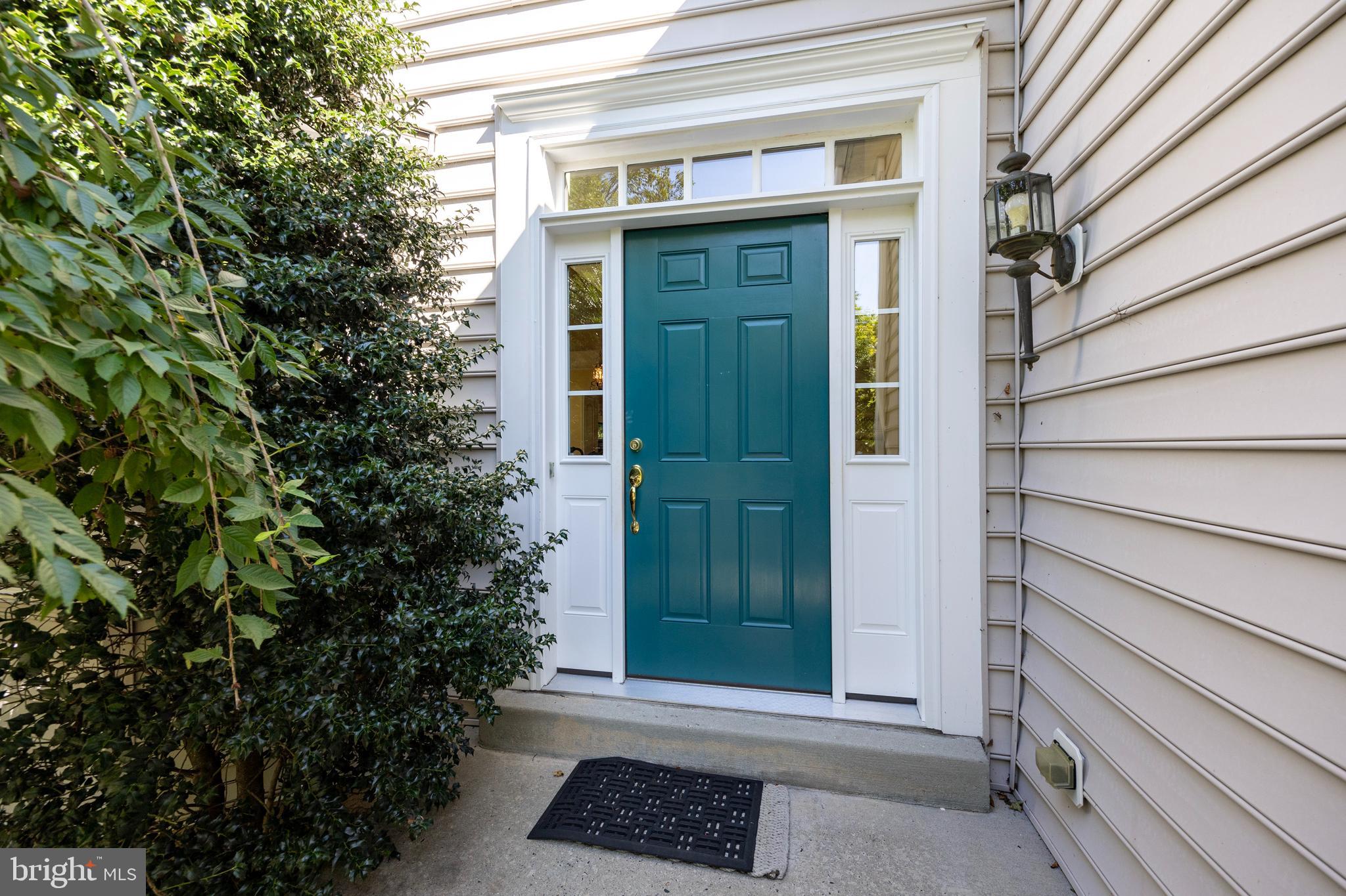 RIVERCREST - Residential