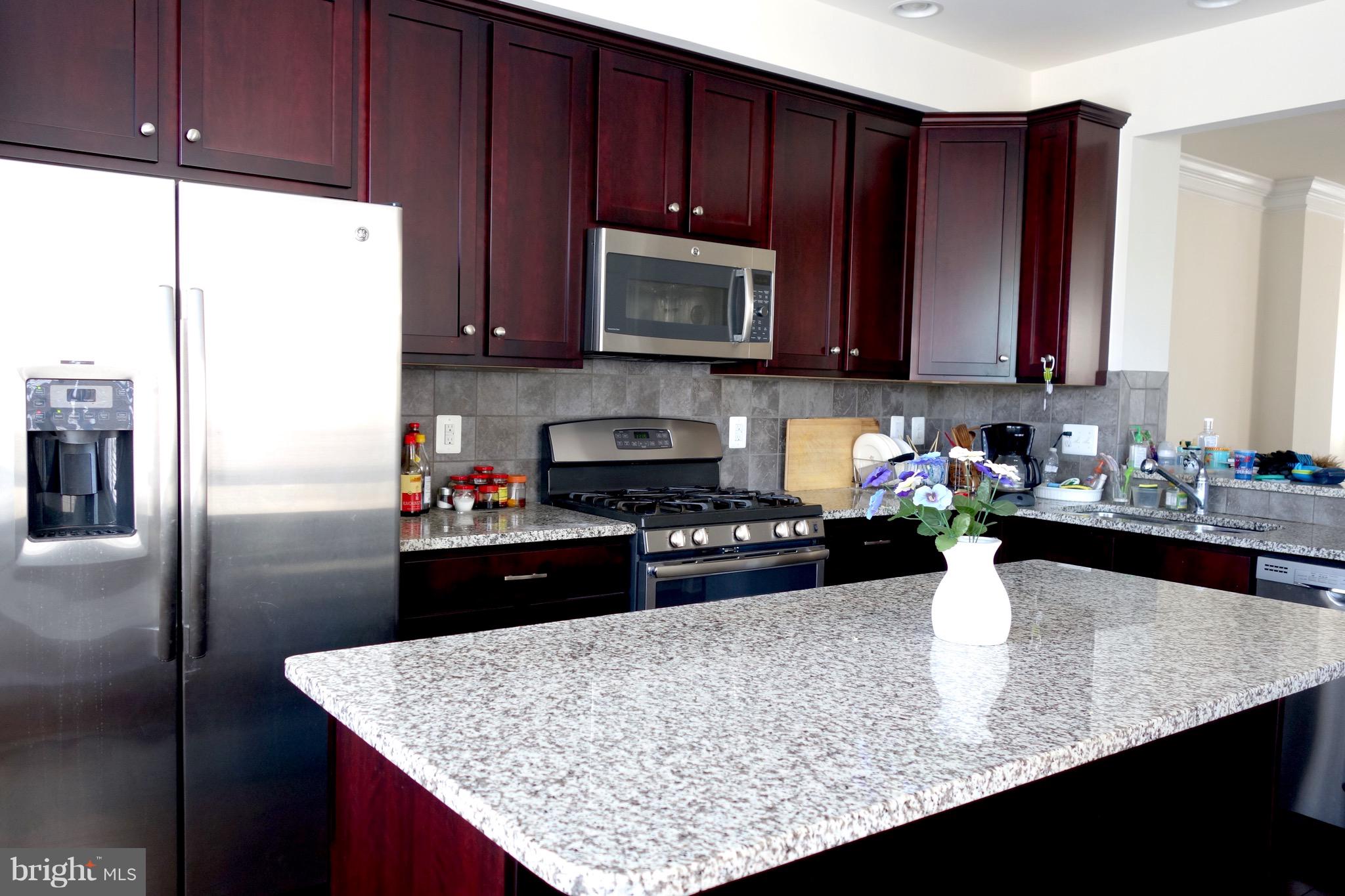 MOOREFIELD - Residential Lease