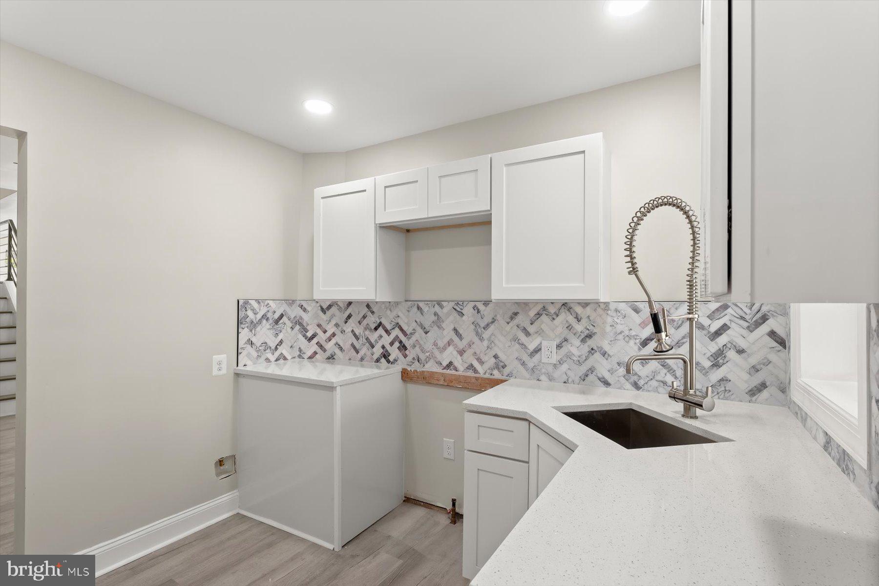 HAMPDEN HISTORIC DISTRICT - Residential