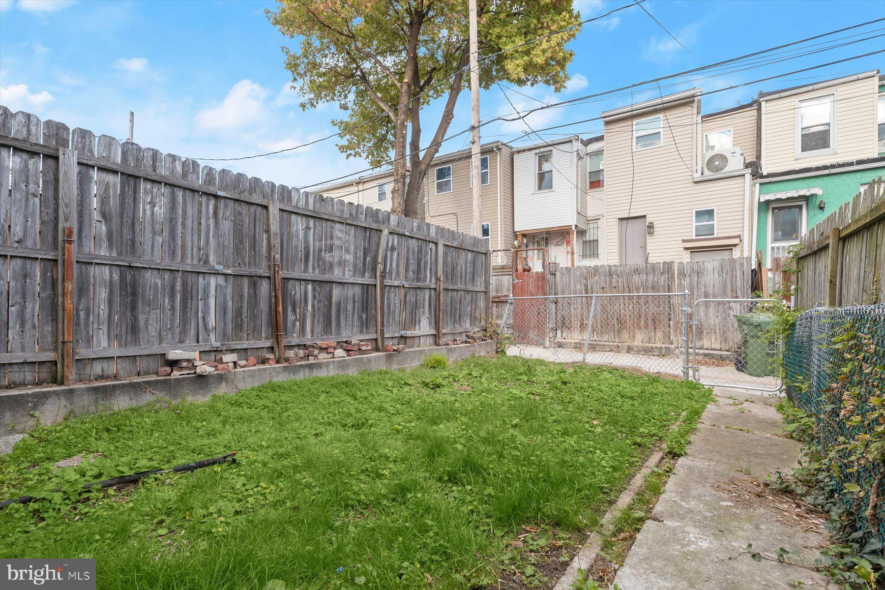 HAMPDEN HISTORIC DISTRICT - Residential
