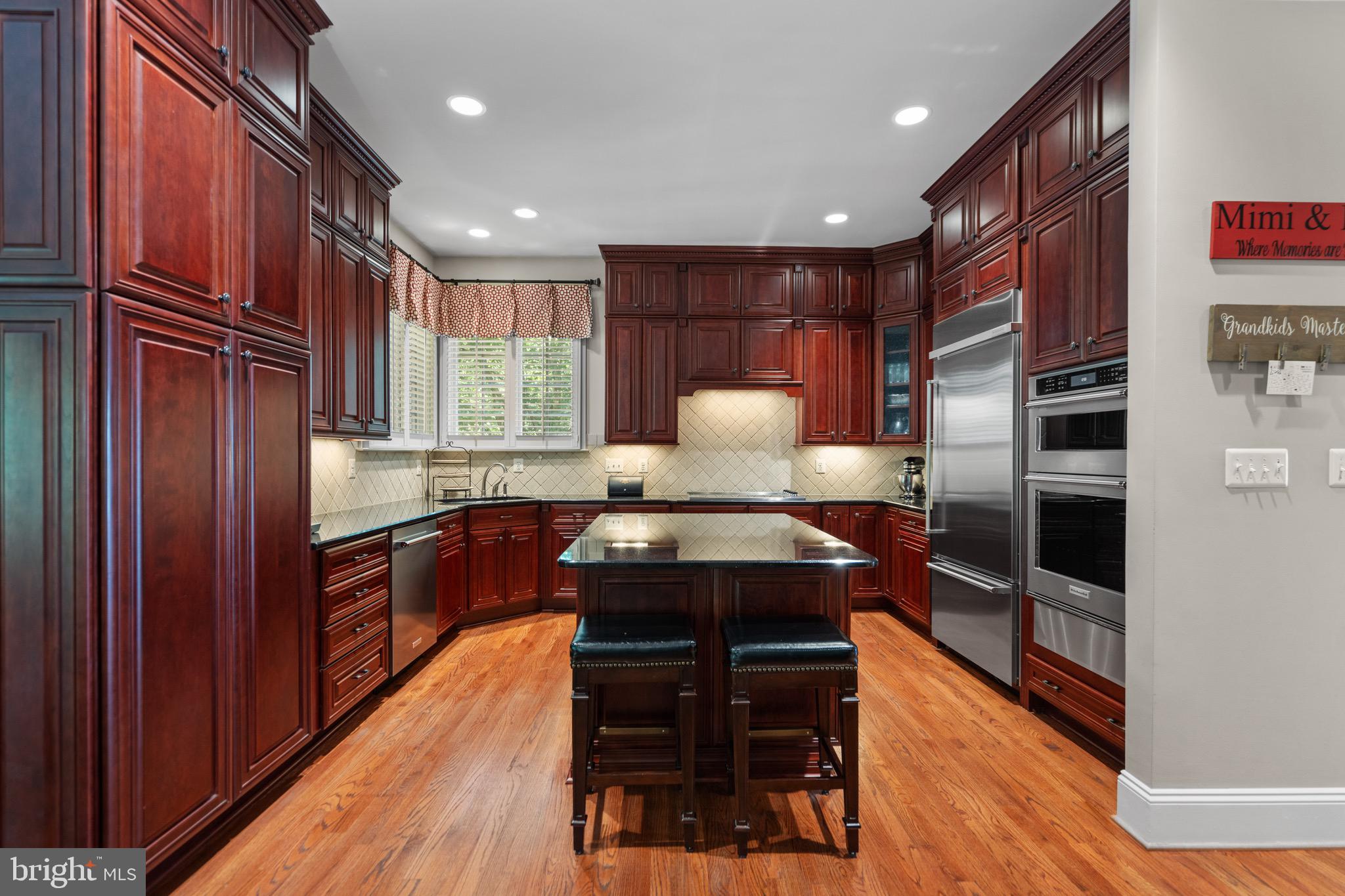 STOCKWELL MANOR - Residential