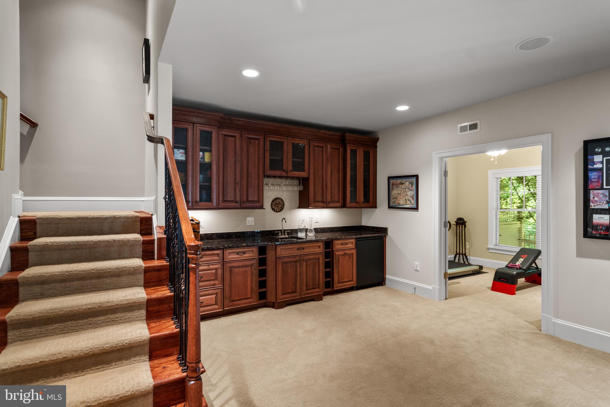 STOCKWELL MANOR - Residential