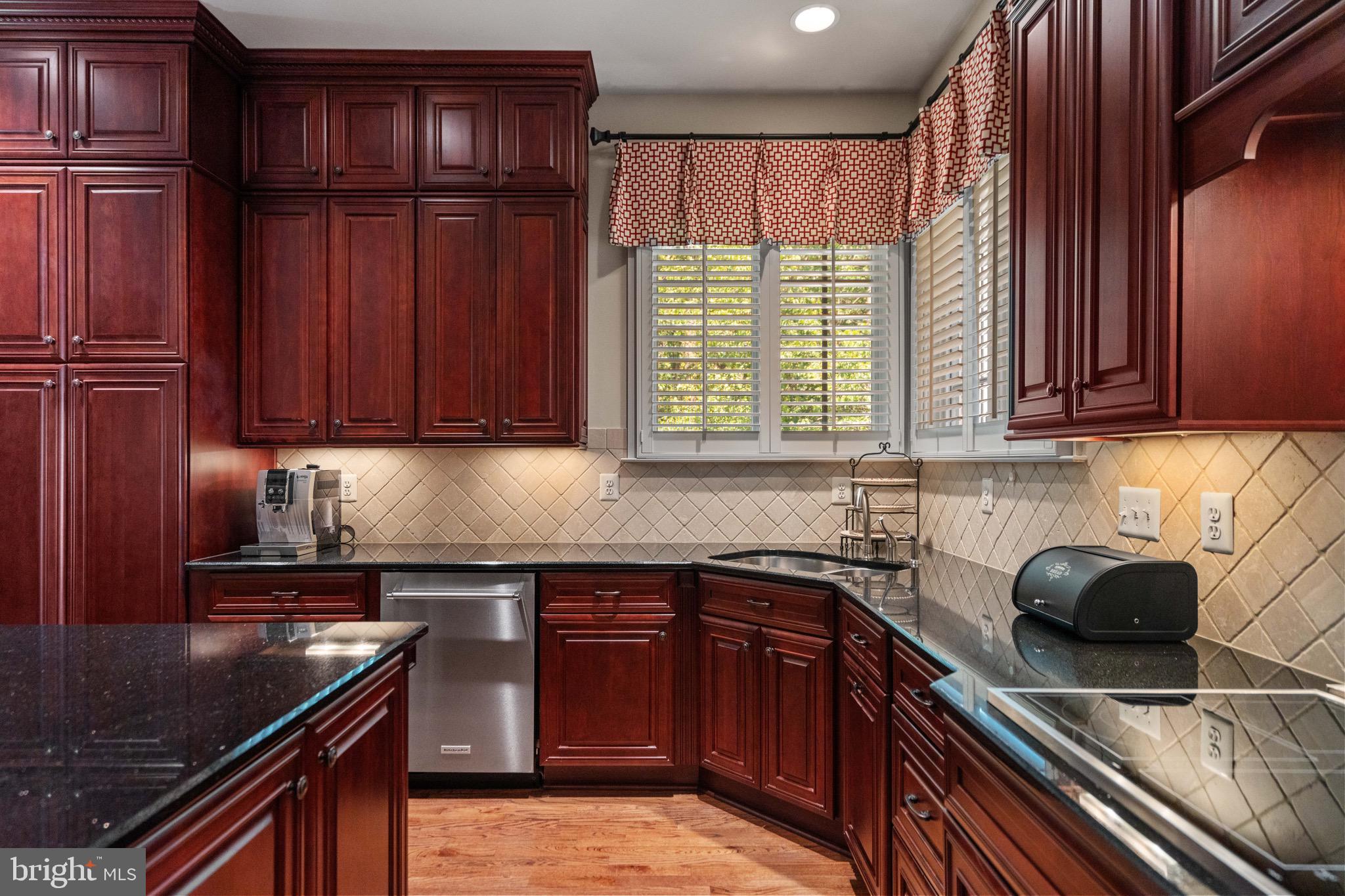 STOCKWELL MANOR - Residential