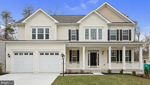 MLS: MDCH2040790
