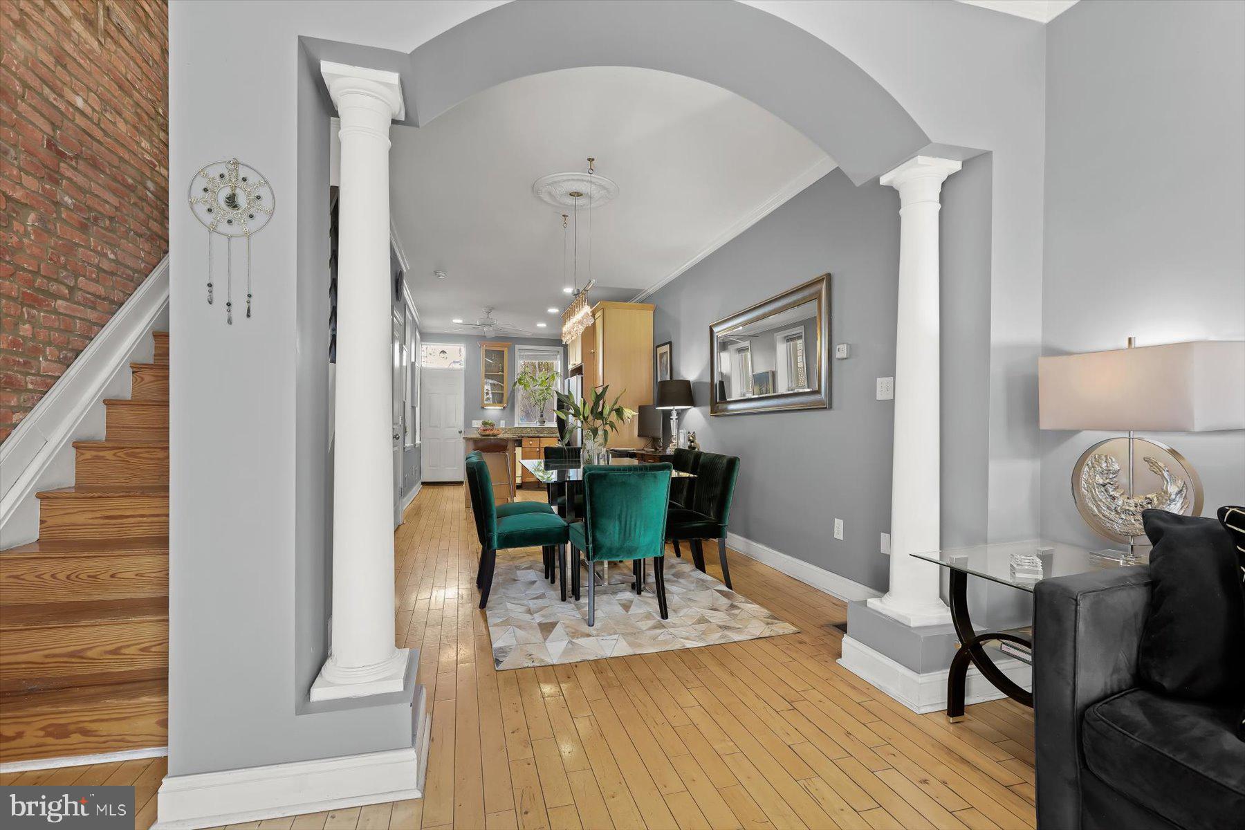 HIGHLANDTOWN - Residential