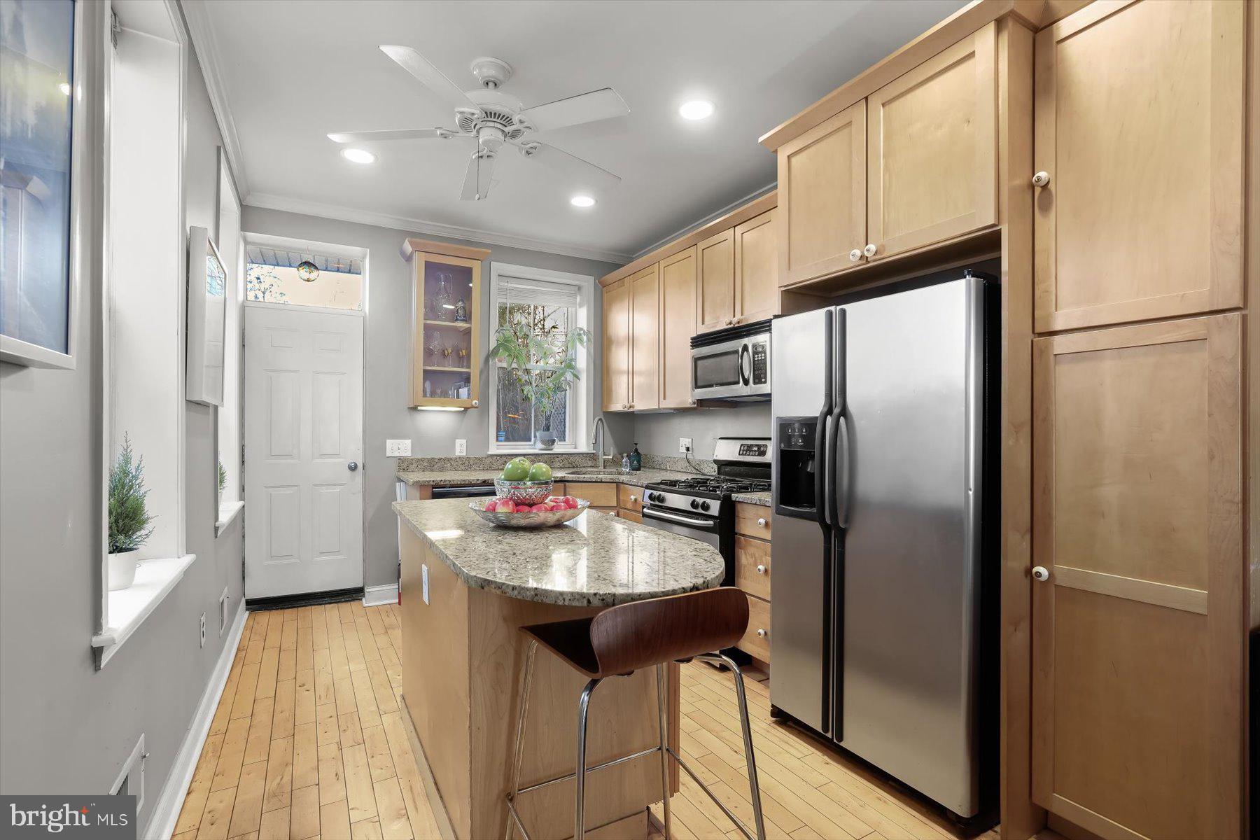 HIGHLANDTOWN - Residential