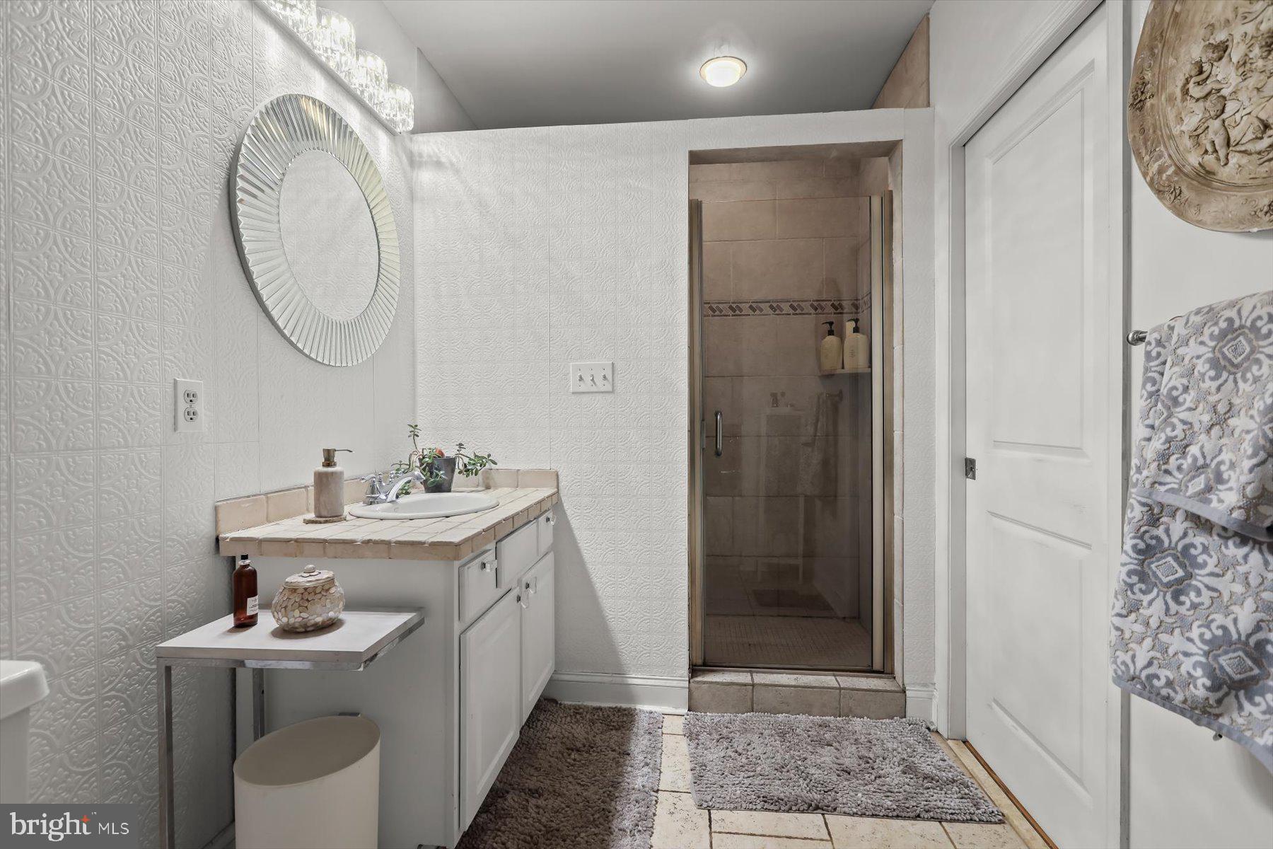 HIGHLANDTOWN - Residential