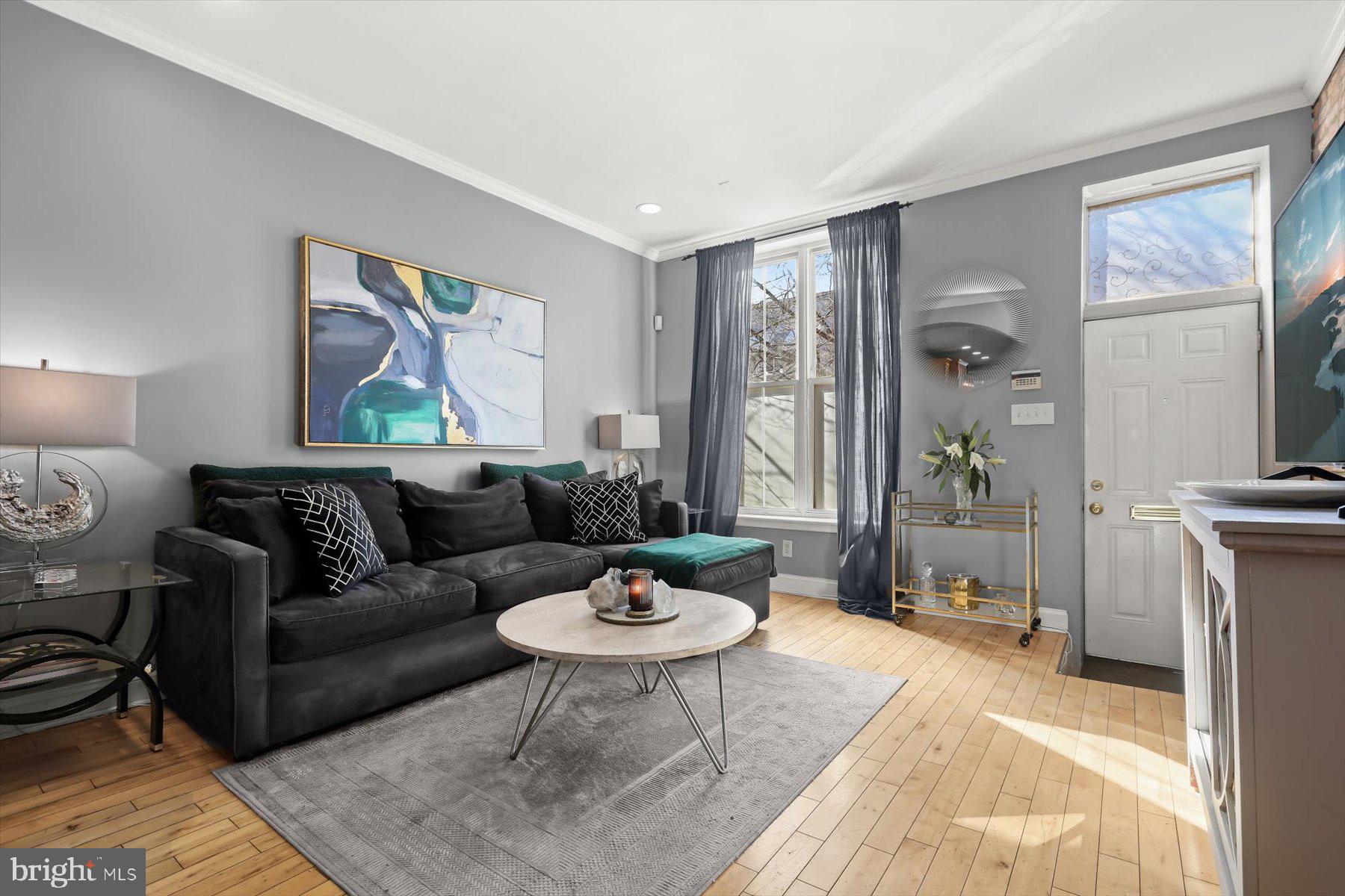 HIGHLANDTOWN - Residential