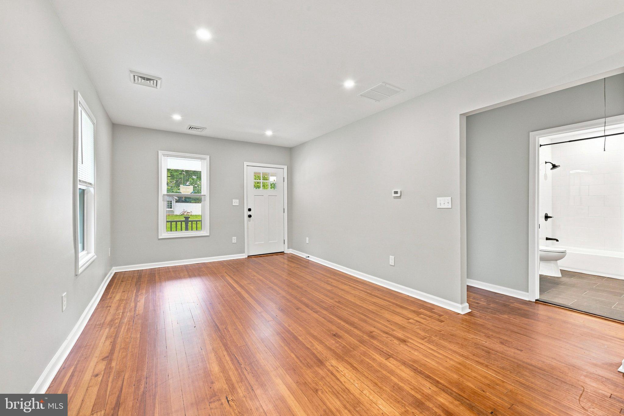 107 BROAD AVENUE