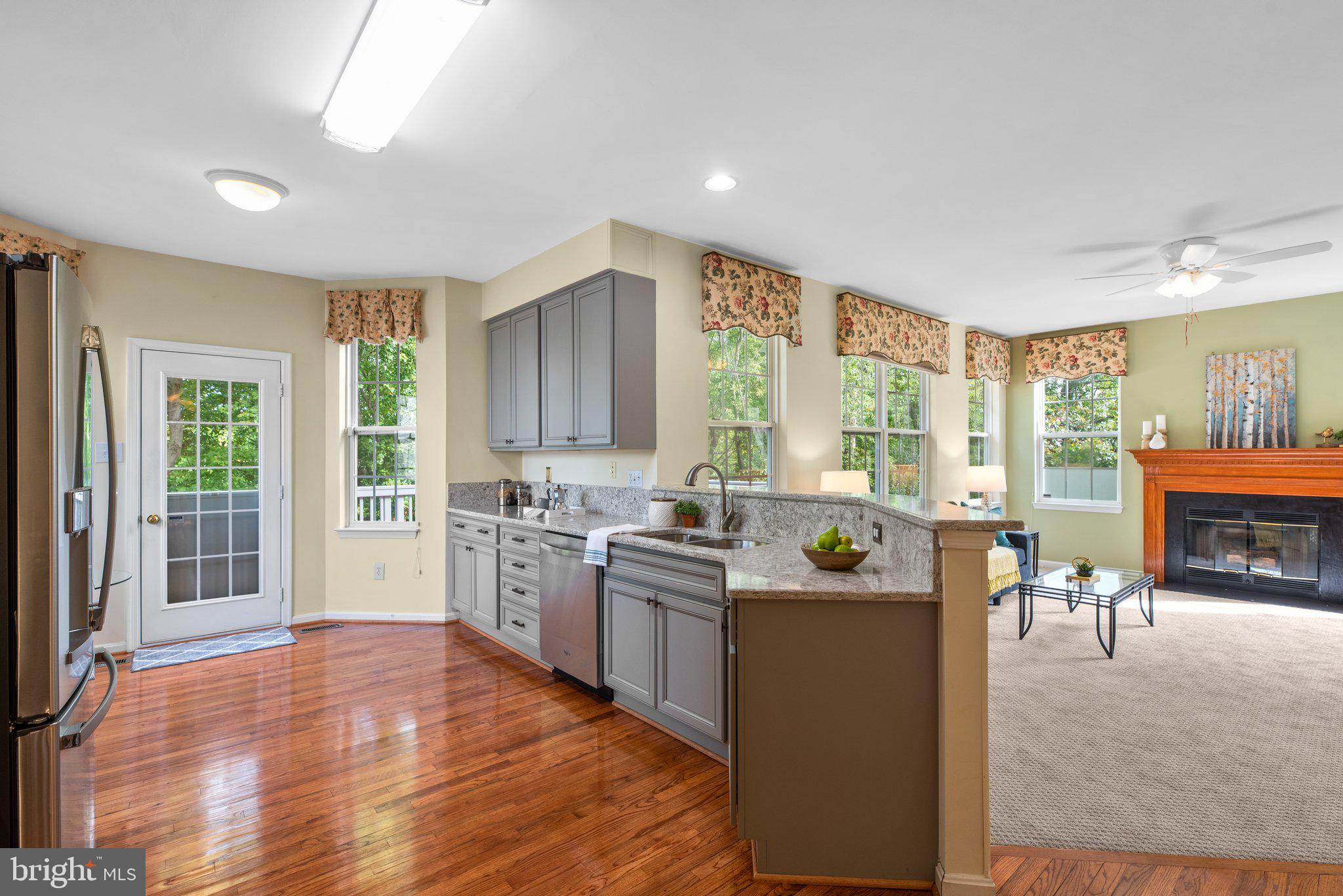 LYNDWOOD - Residential