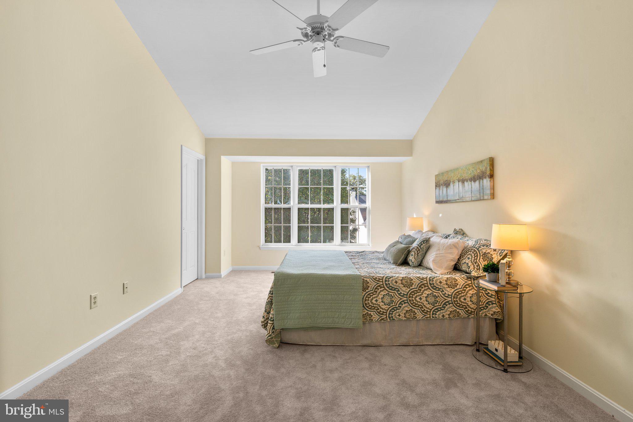 LYNDWOOD - Residential