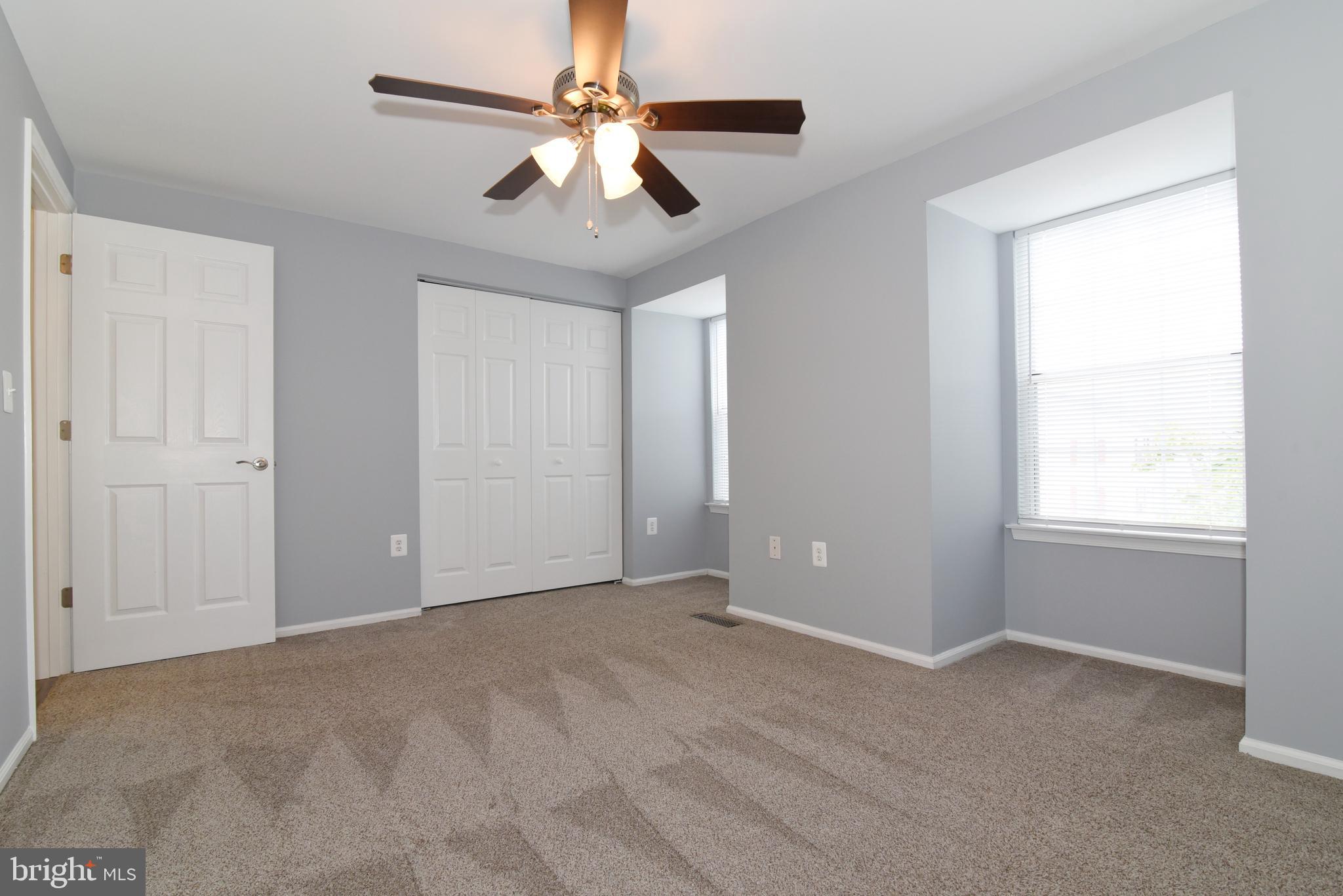 COUNTRYSIDE - Residential