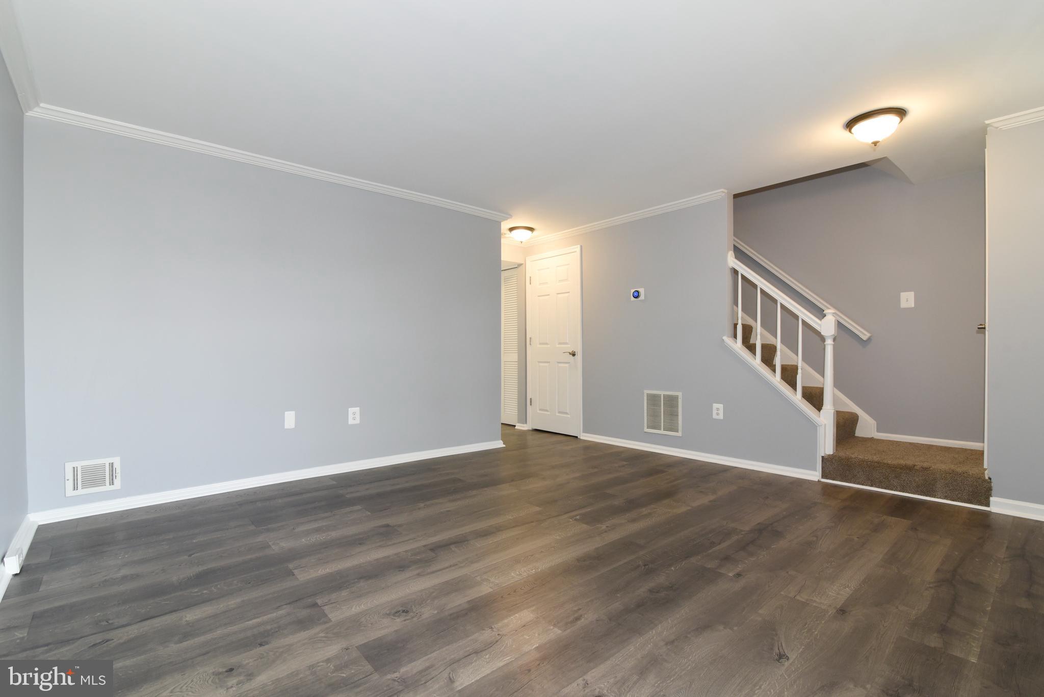 COUNTRYSIDE - Residential