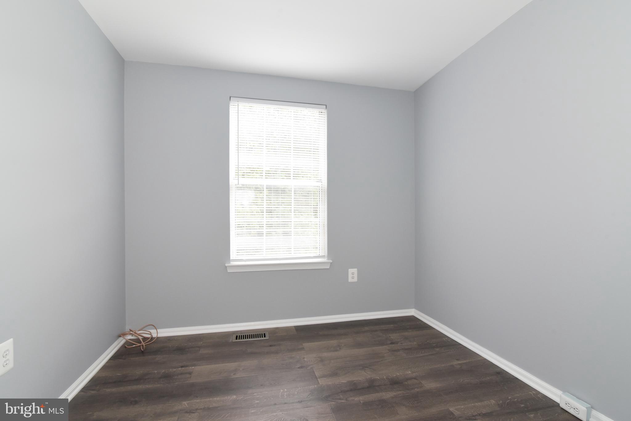 COUNTRYSIDE - Residential