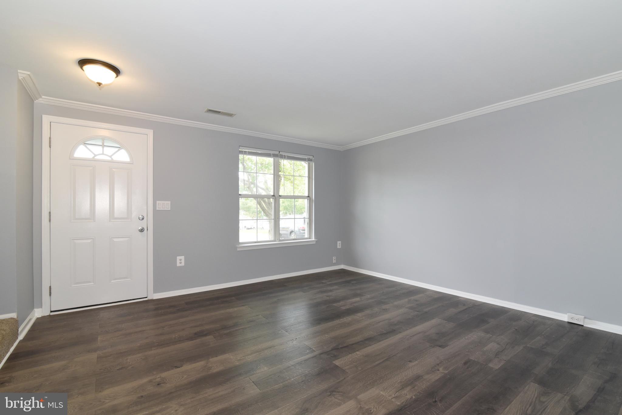 COUNTRYSIDE - Residential