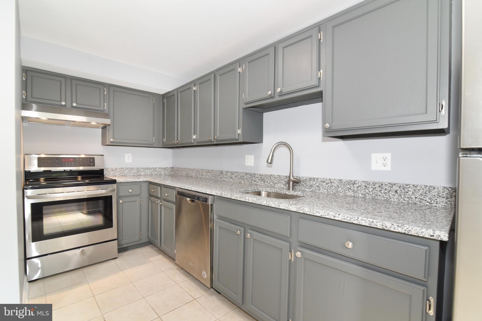 COUNTRYSIDE - Residential