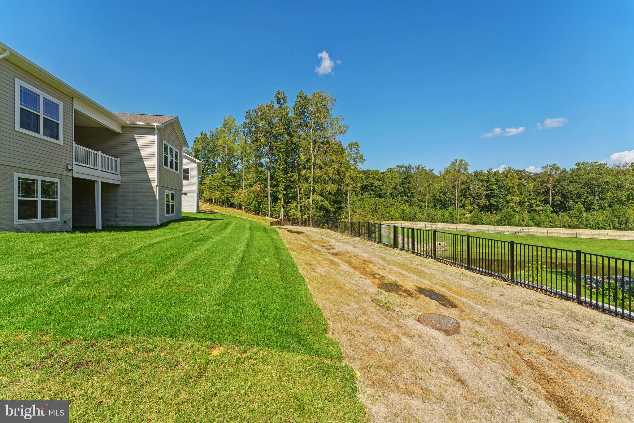 ST. CHARLES - Residential