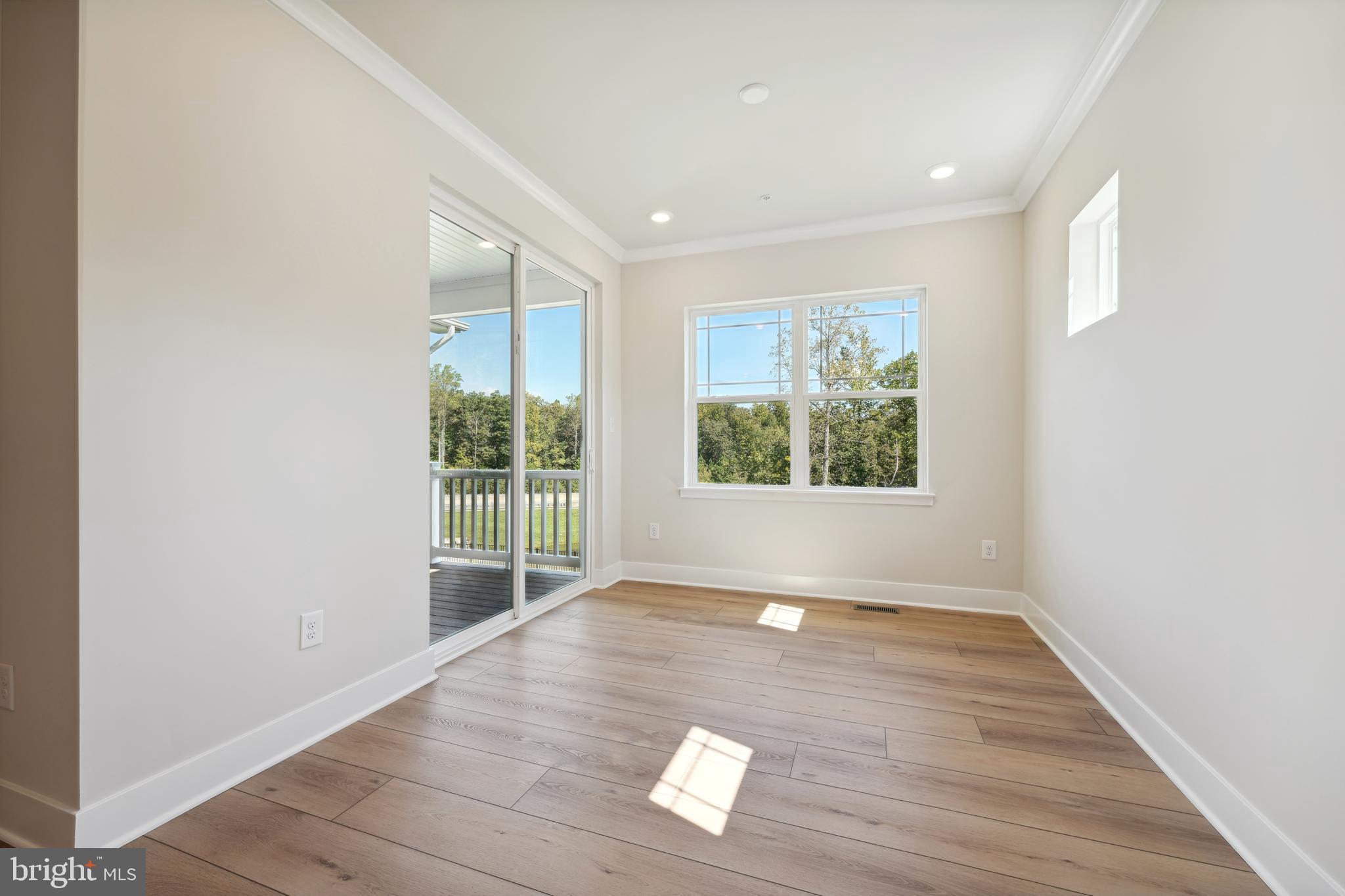 ST. CHARLES - Residential