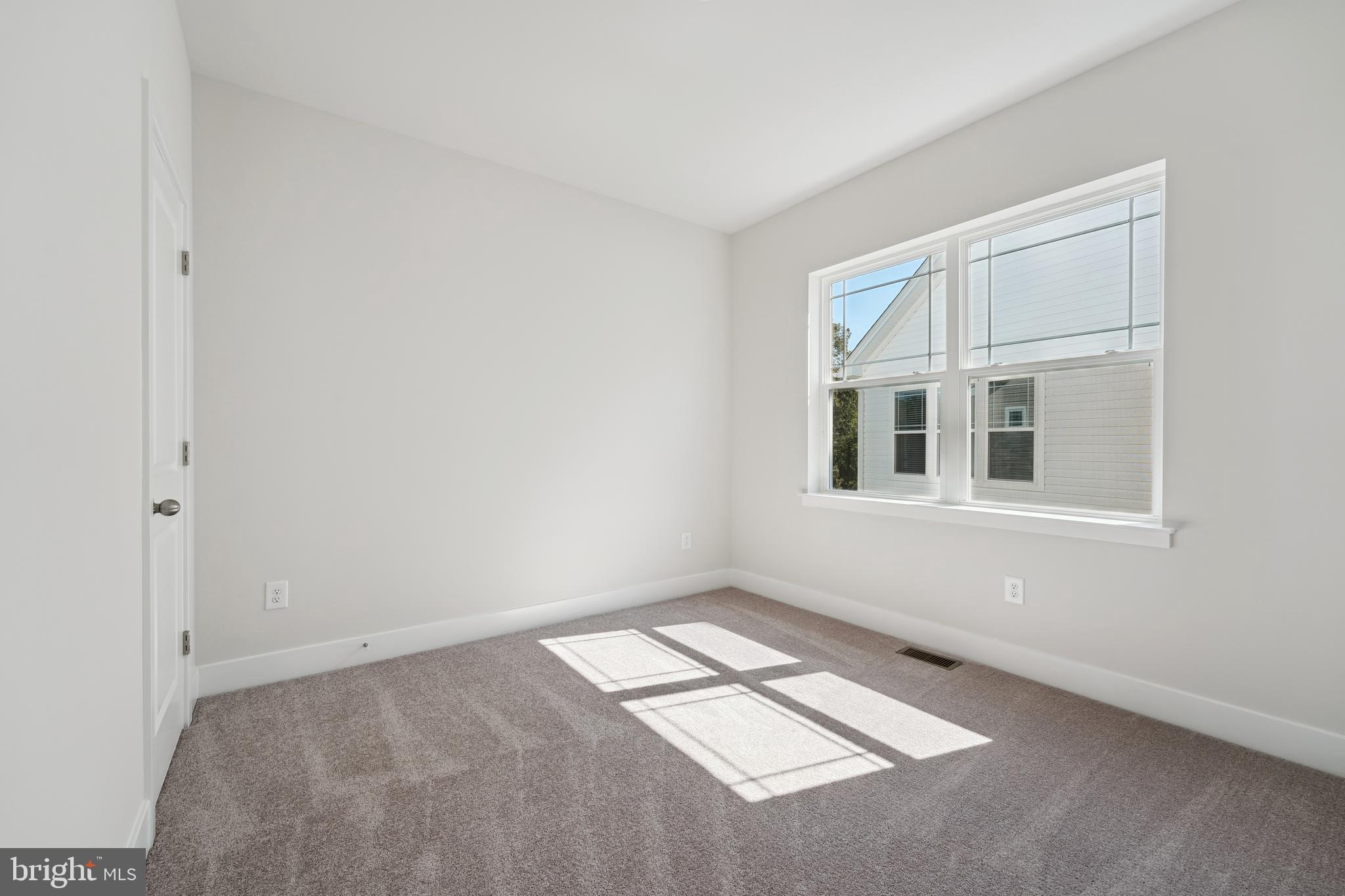 ST. CHARLES - Residential