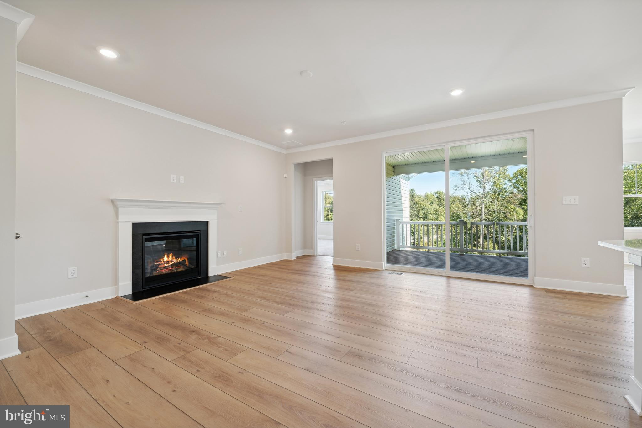 ST. CHARLES - Residential