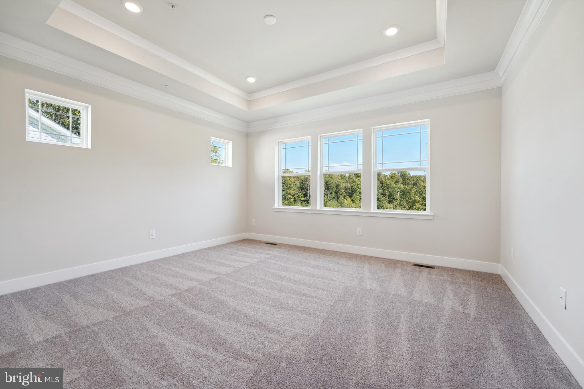 ST. CHARLES - Residential