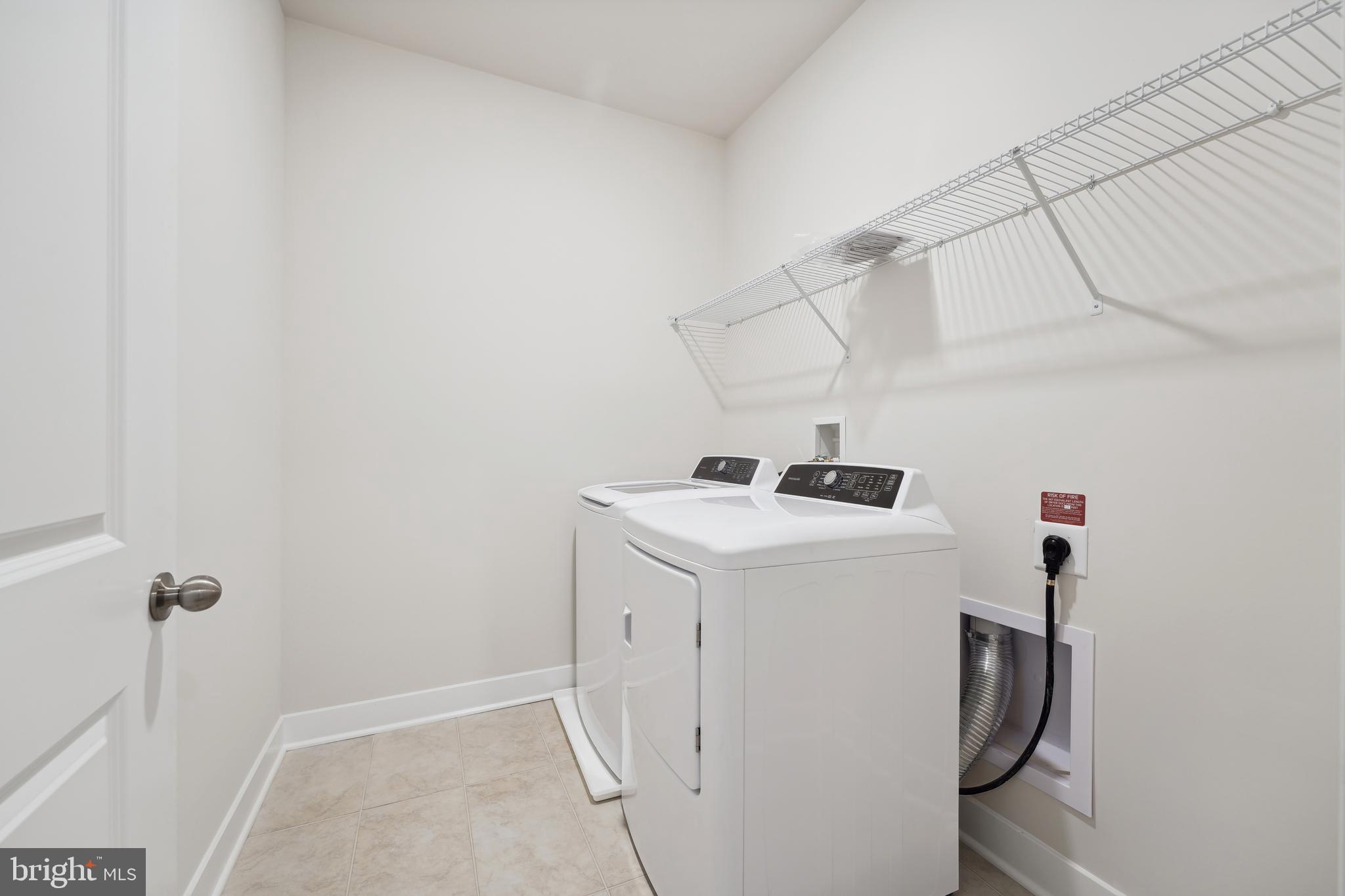 ST. CHARLES - Residential