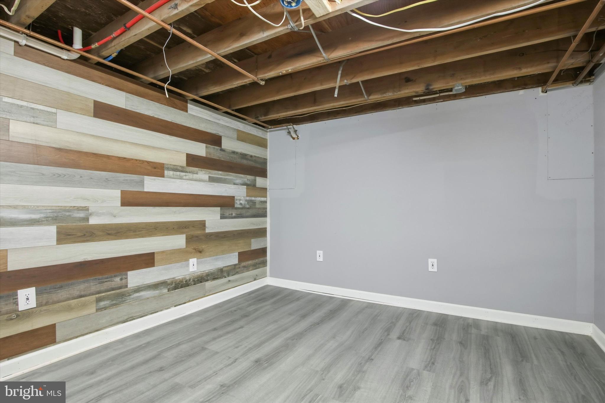 SPEEDWAY - Residential