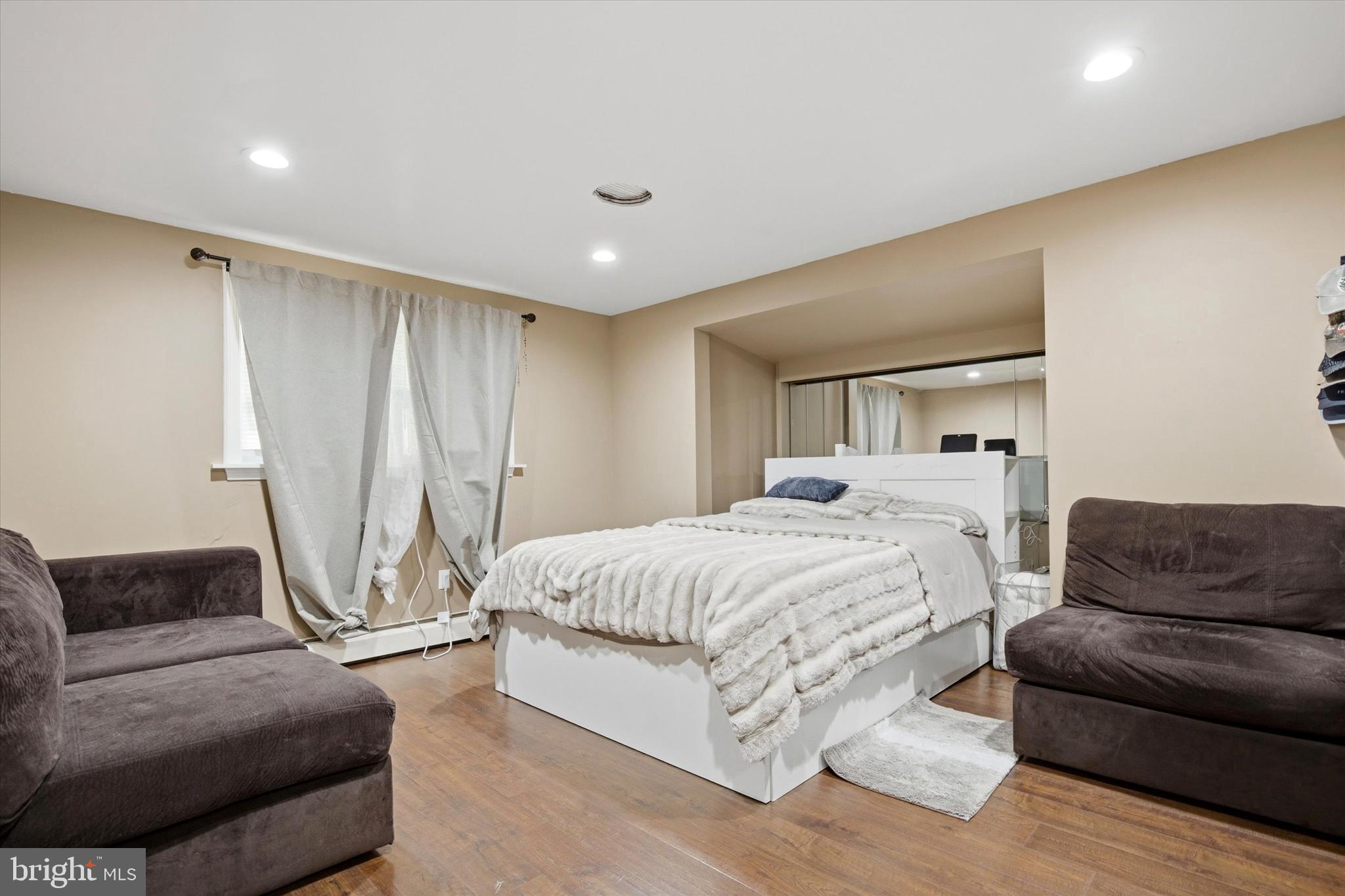 SPEEDWAY - Residential