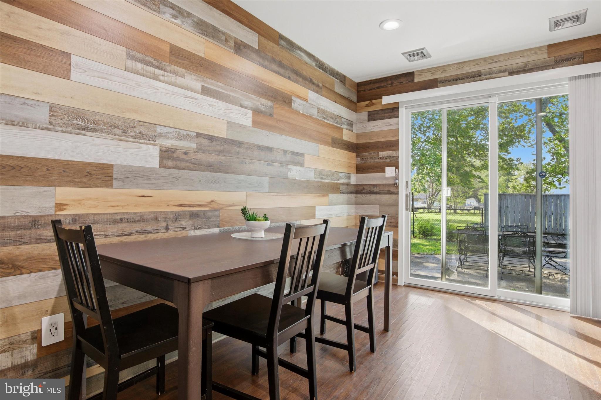 SPEEDWAY - Residential