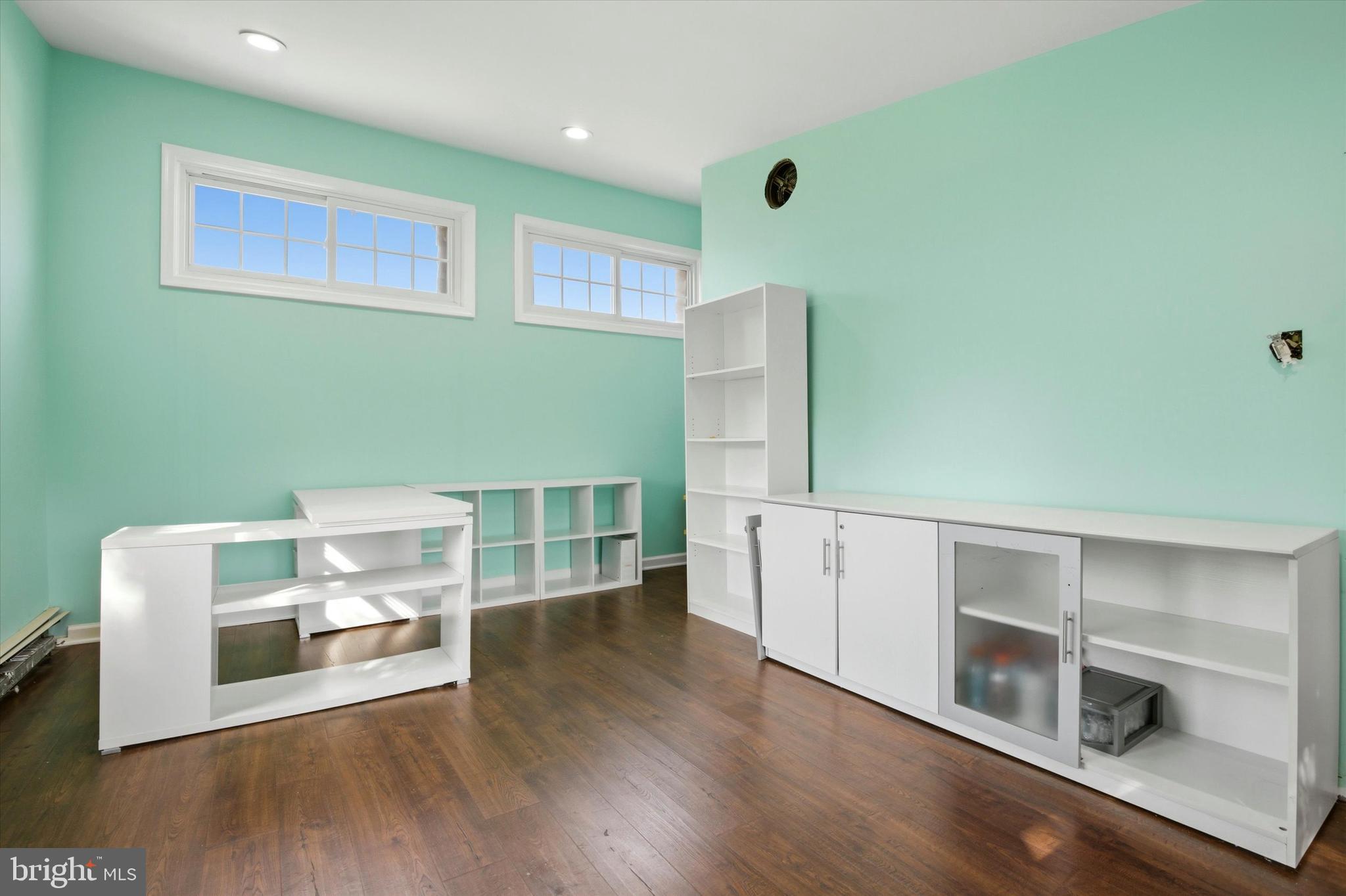 SPEEDWAY - Residential