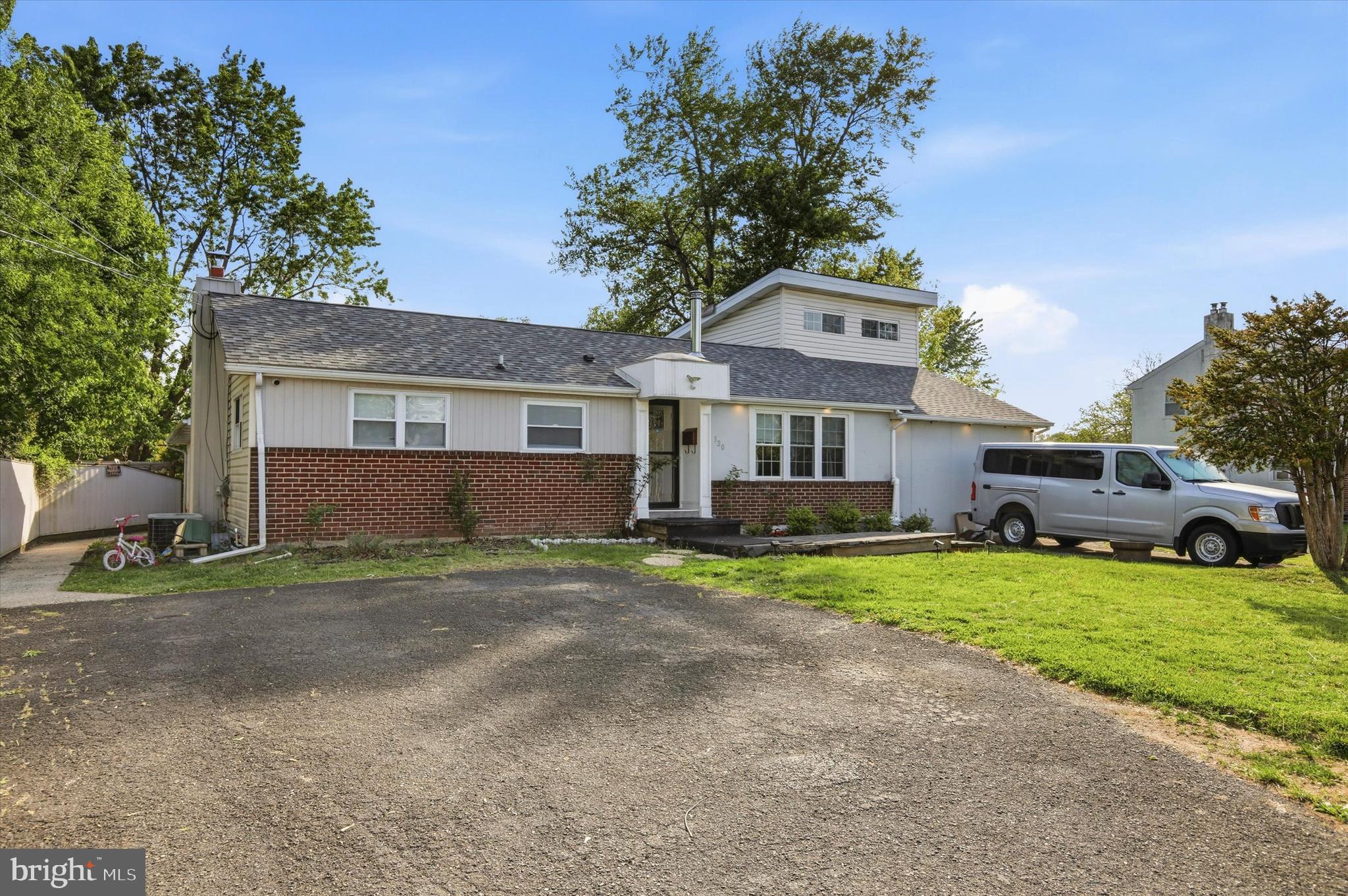 SPEEDWAY - Residential